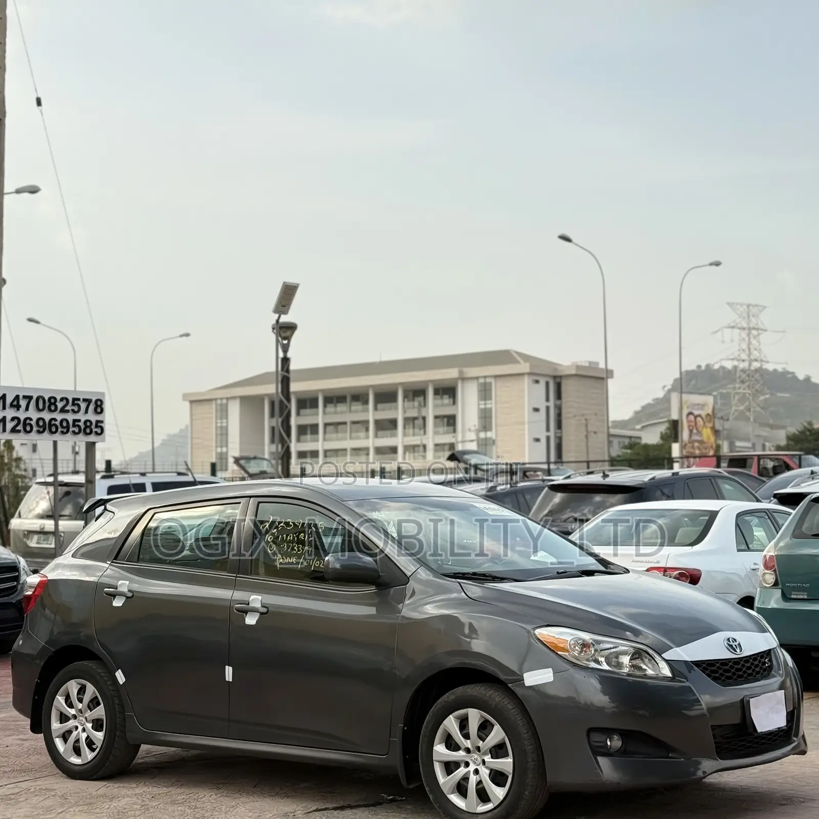 Toyota Matrix 2010 Gray
