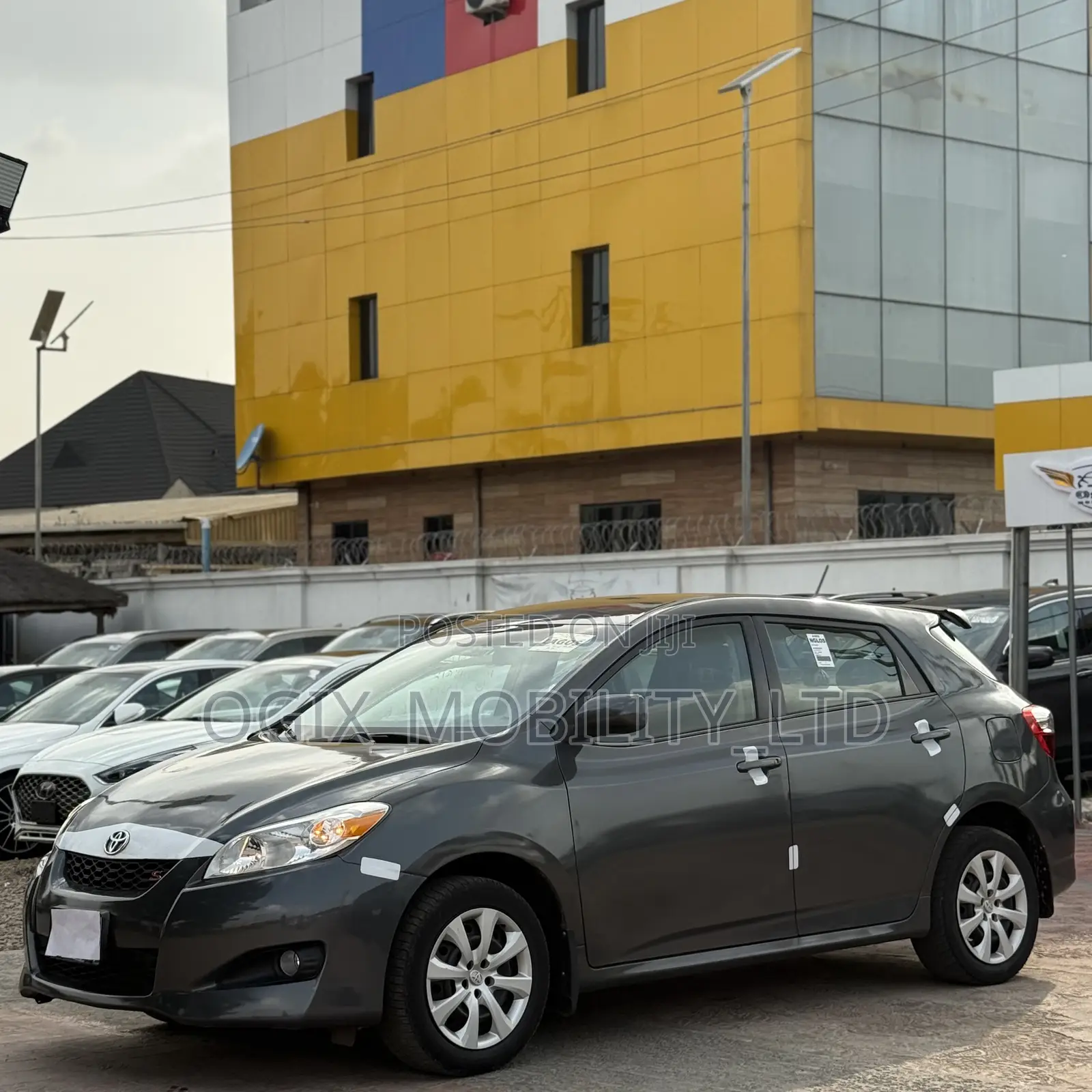 Toyota Matrix 2010 Gray