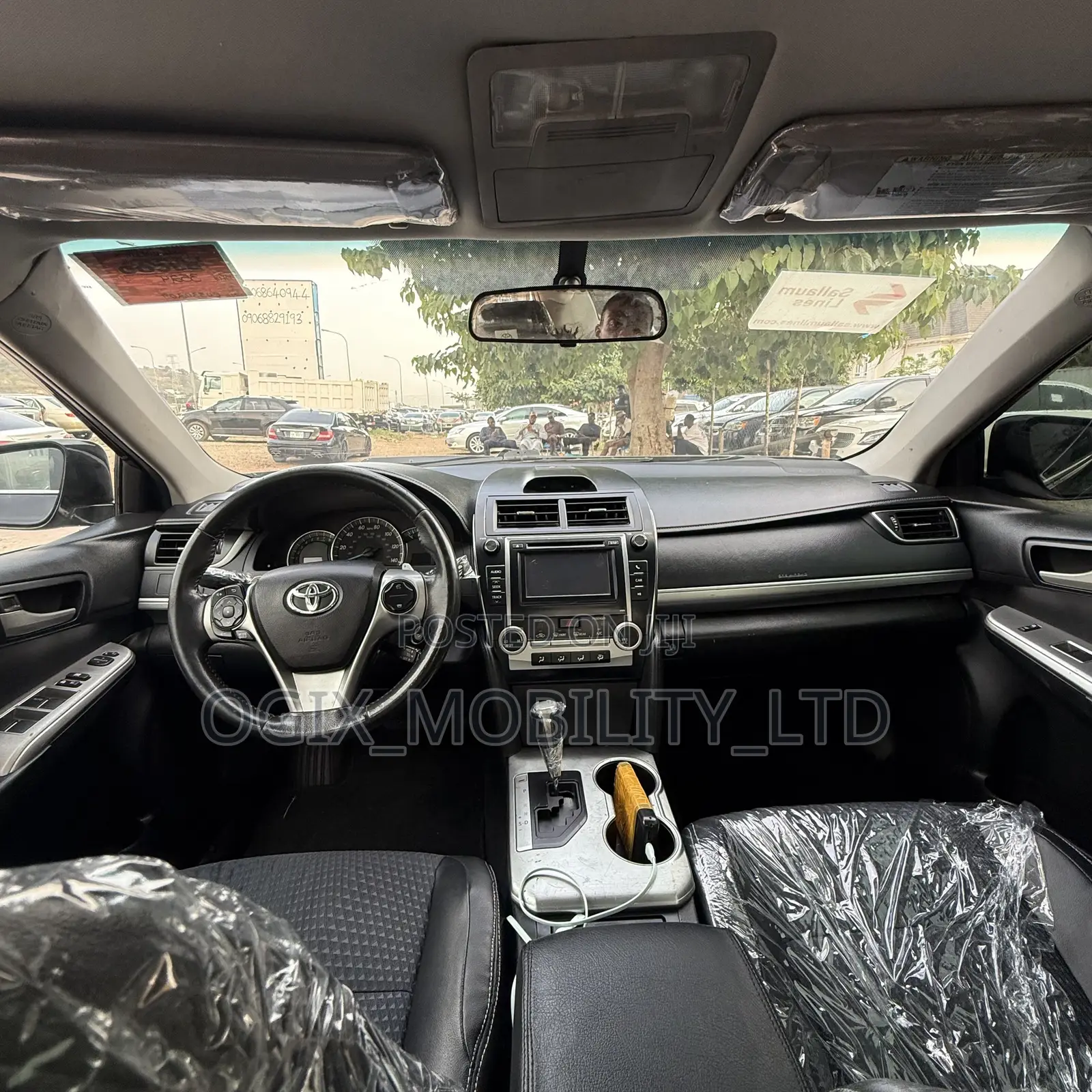 Toyota Camry SE 4dr Sedan (2.5L 4cyl 6A) 2014 Black