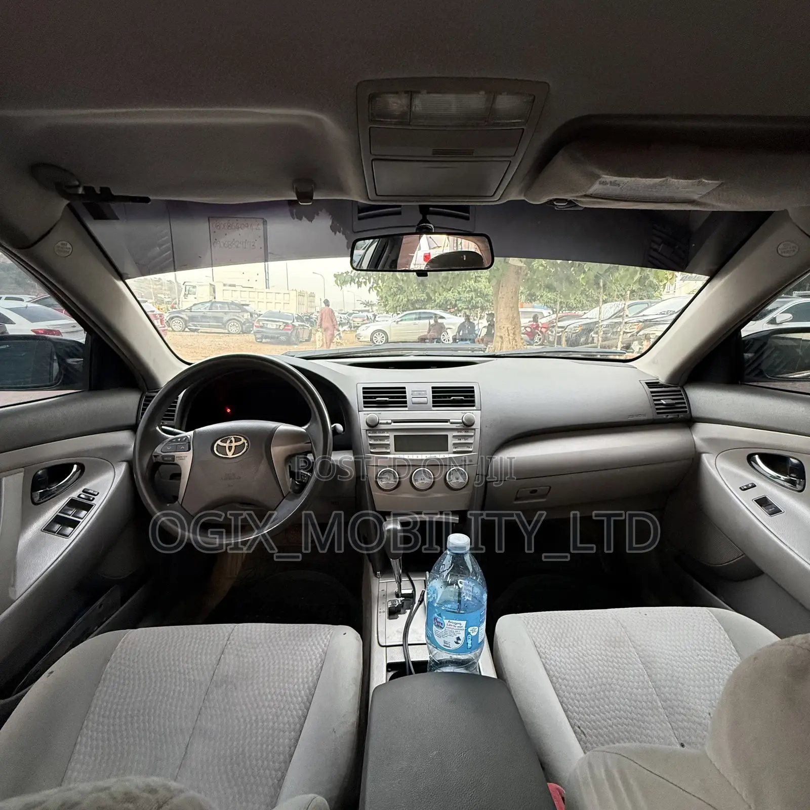 Toyota Camry LE 4dr Sedan (2.5L 4cyl 6AM) 2010 Black