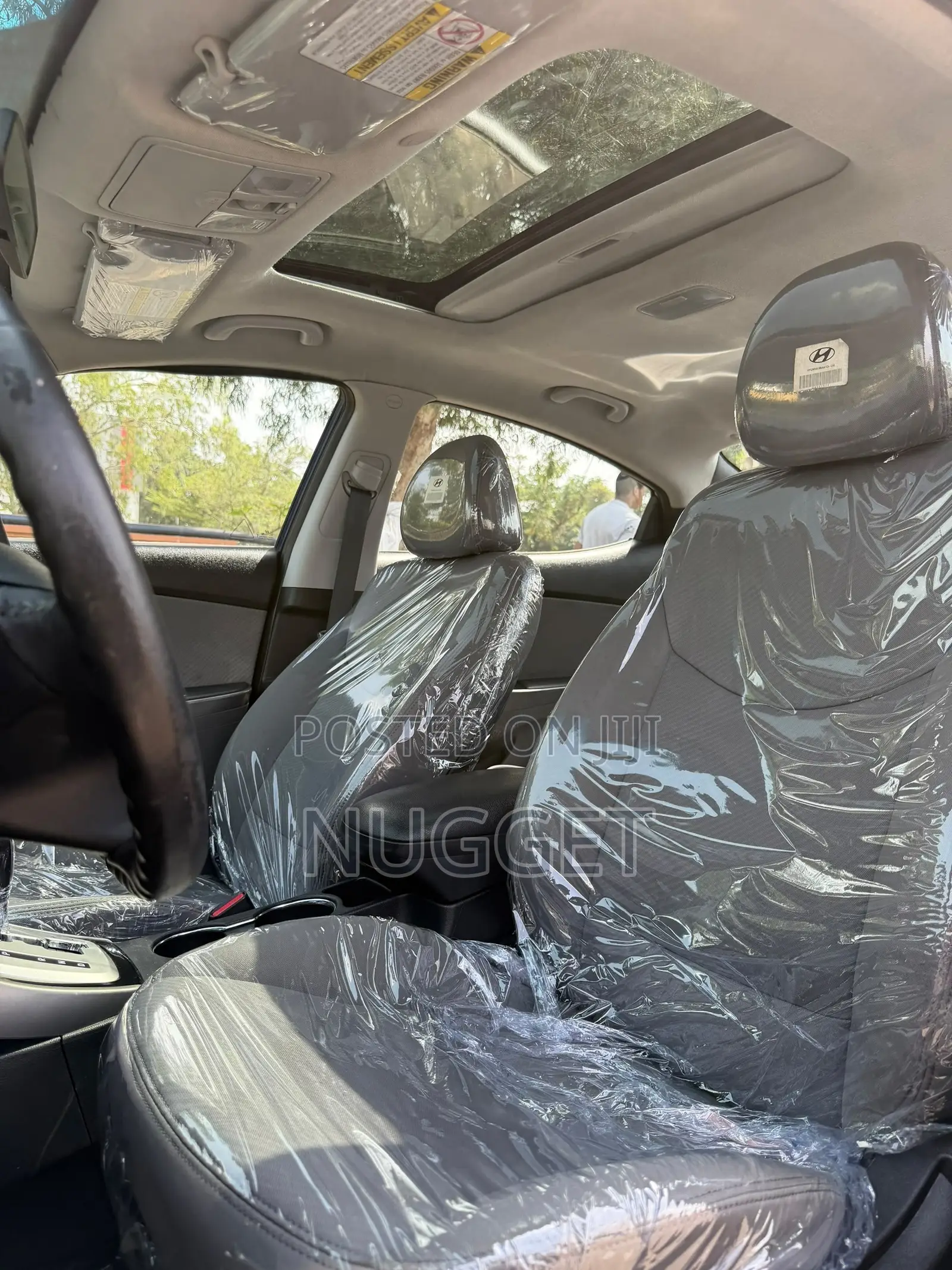 Hyundai Elantra SE 4dr Sedan (1.8L 4cyl 6A) 2014