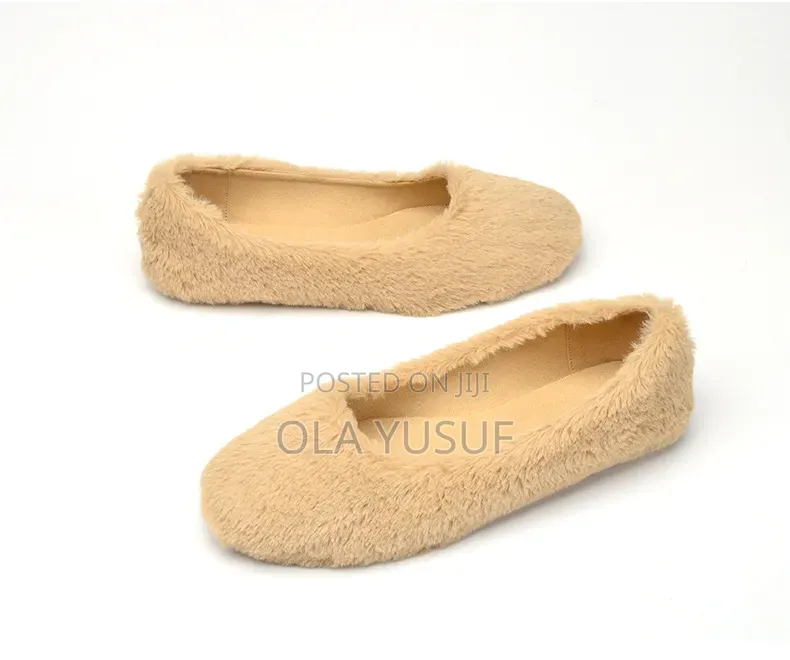 Ladies Plush Comfort Shoes