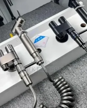 High Quality Luxury Pressing Shower