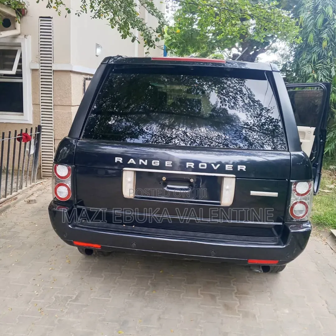 Land Rover Range Rover 2012 Gray