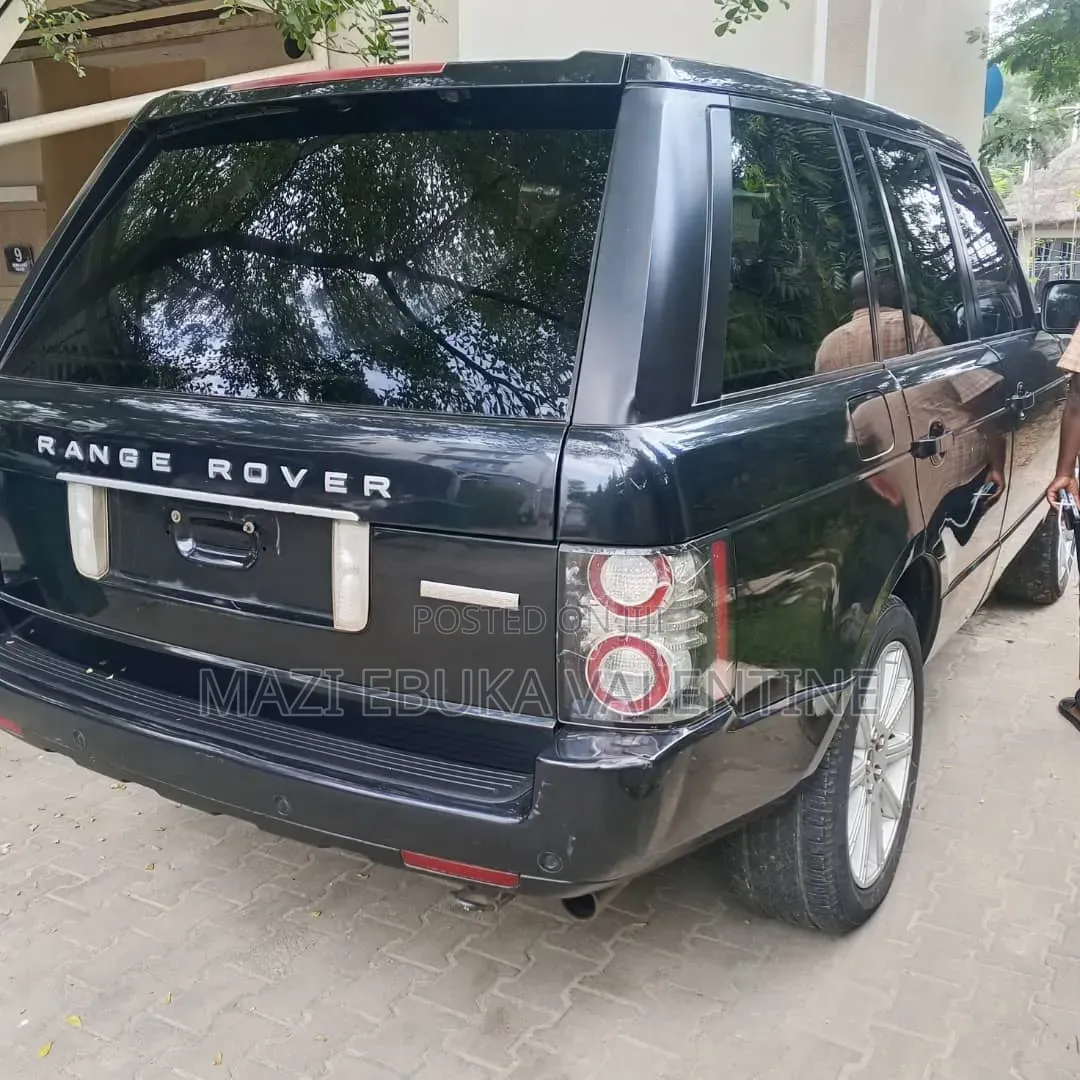 Land Rover Range Rover 2012 Gray