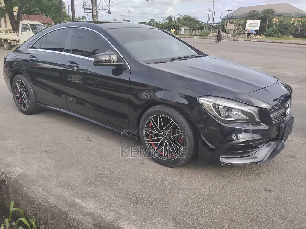 Mercedes-Benz CLA-Class CLA 250 4MATIC Sedan 2015 Black