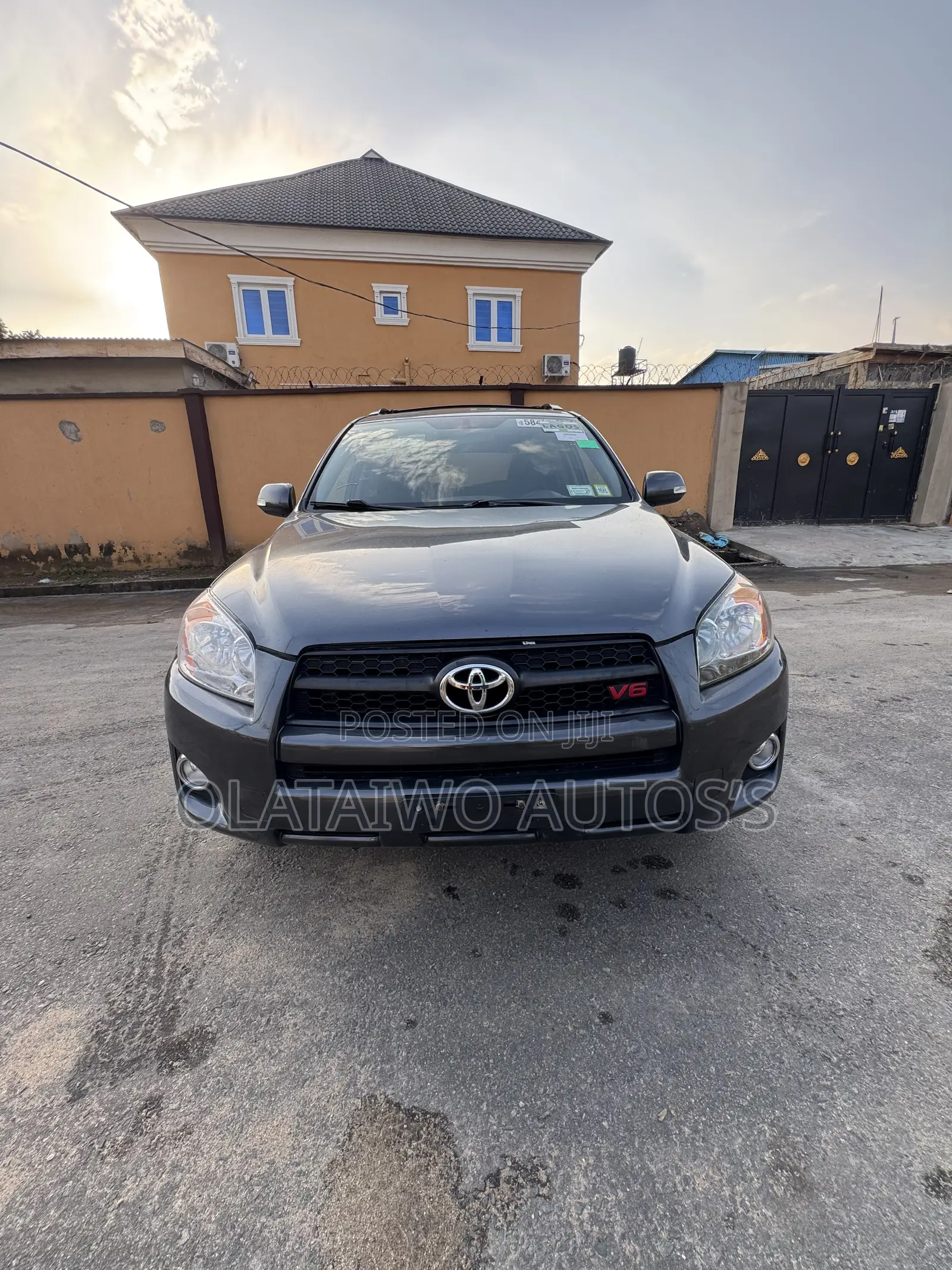 Toyota RAV4 Sport V6 2009 Gray