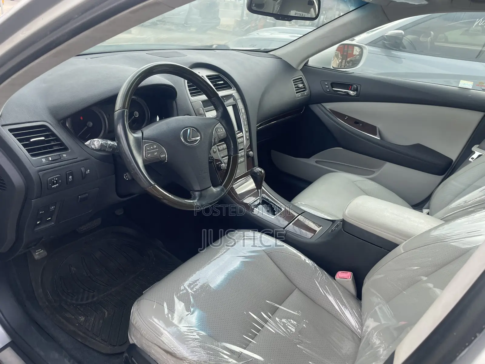 Lexus ES 350 2010 Silver