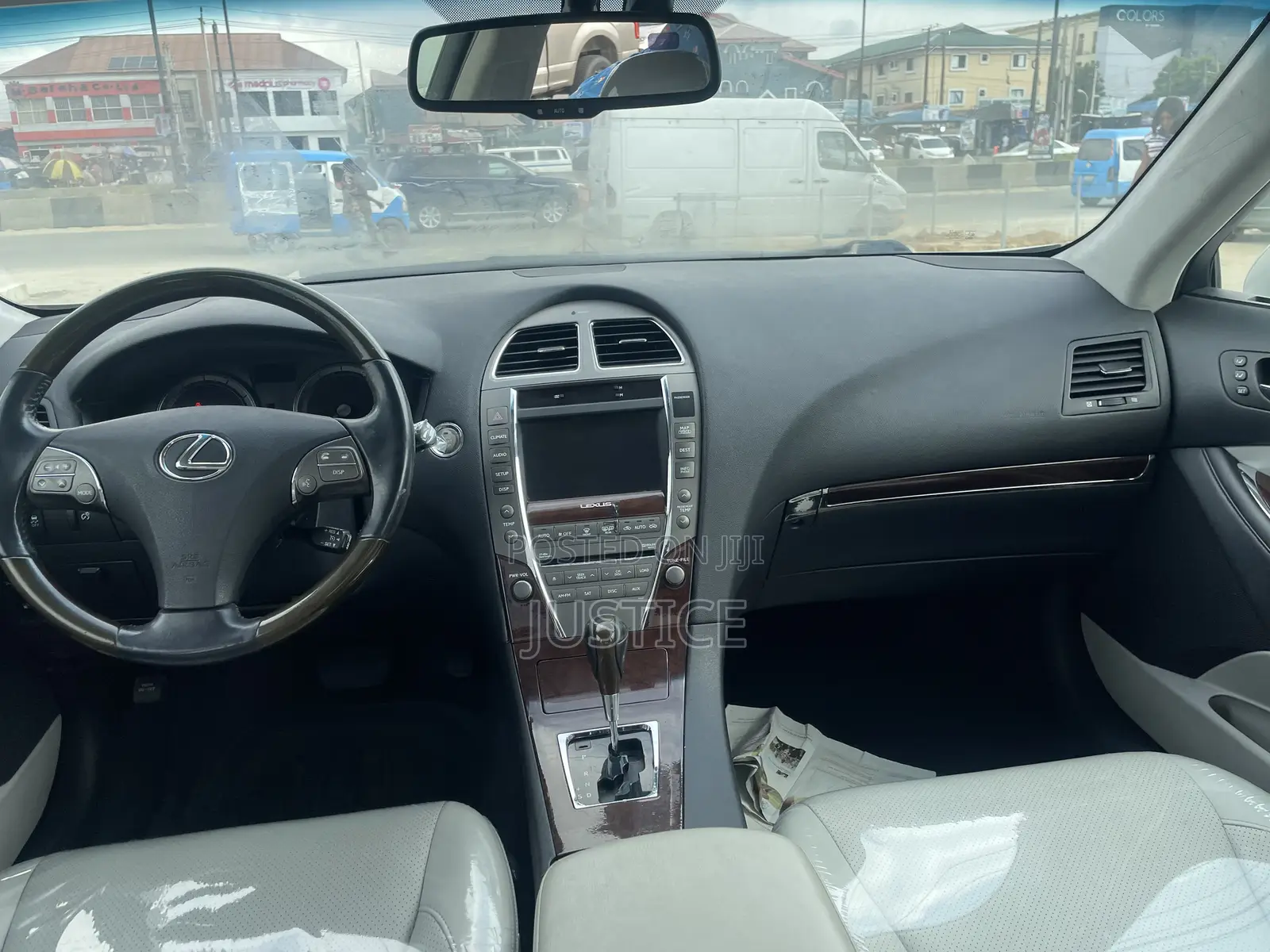 Lexus ES 350 2010 Silver