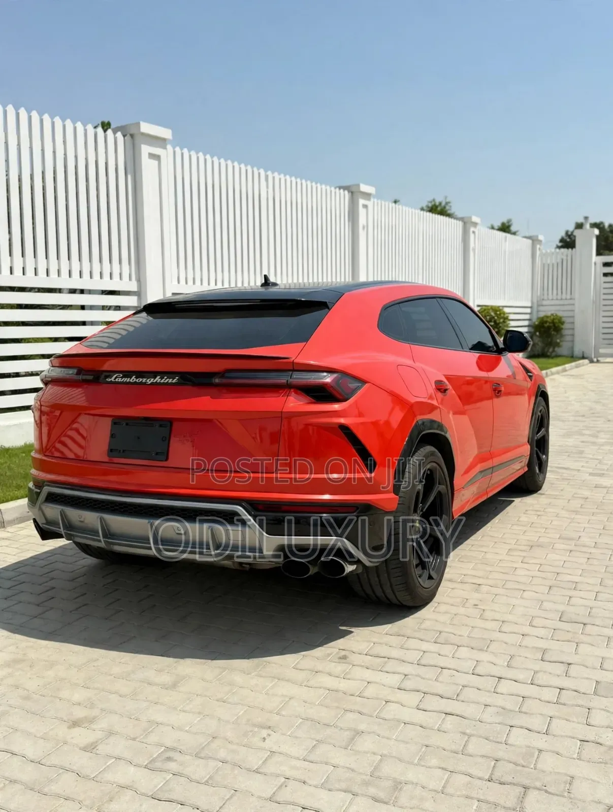 Lamborghini Urus 2021 Red