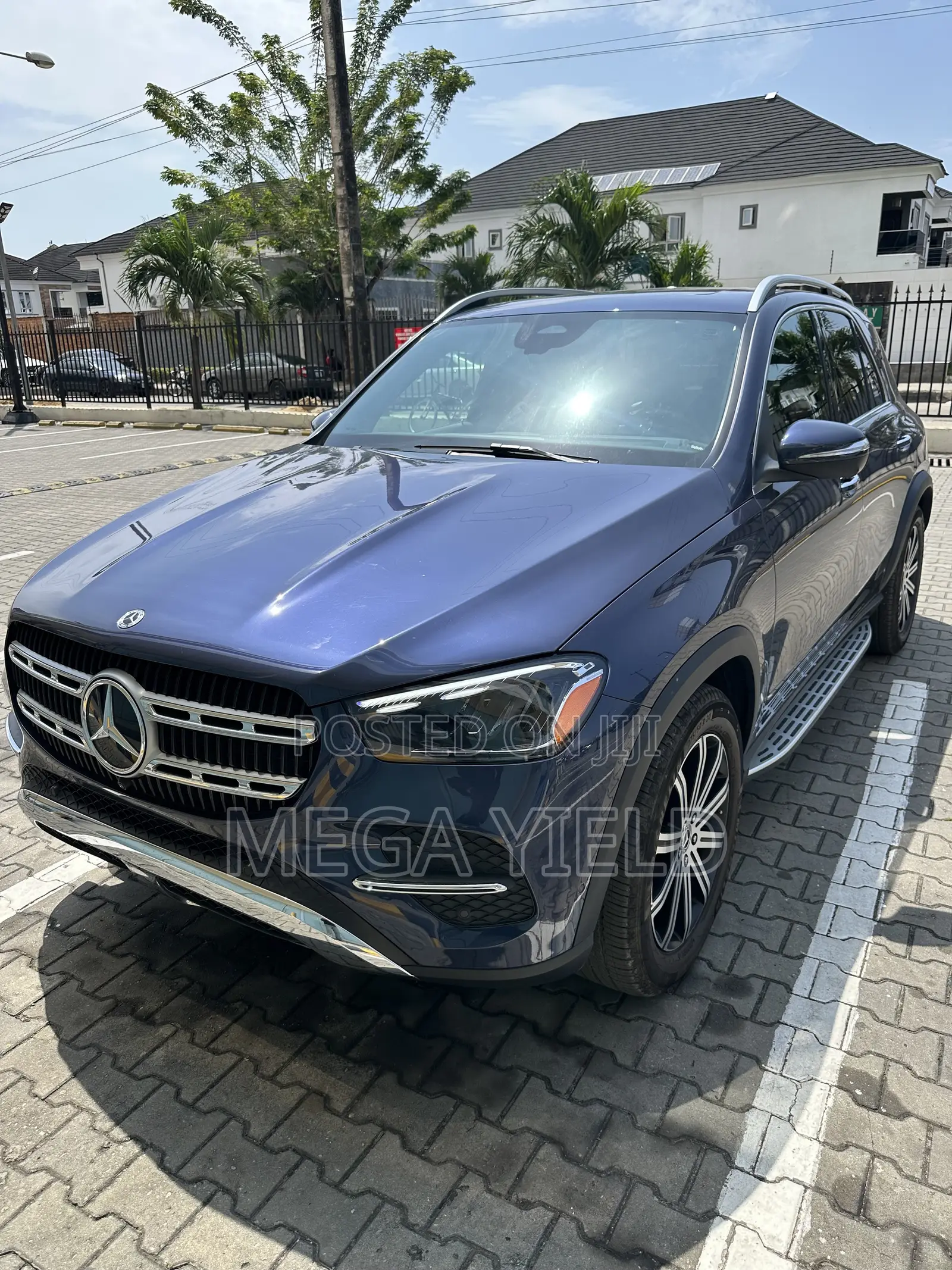 Mercedes-Benz GLE-Class GLE 350 4MATIC AWD 2025 Blue