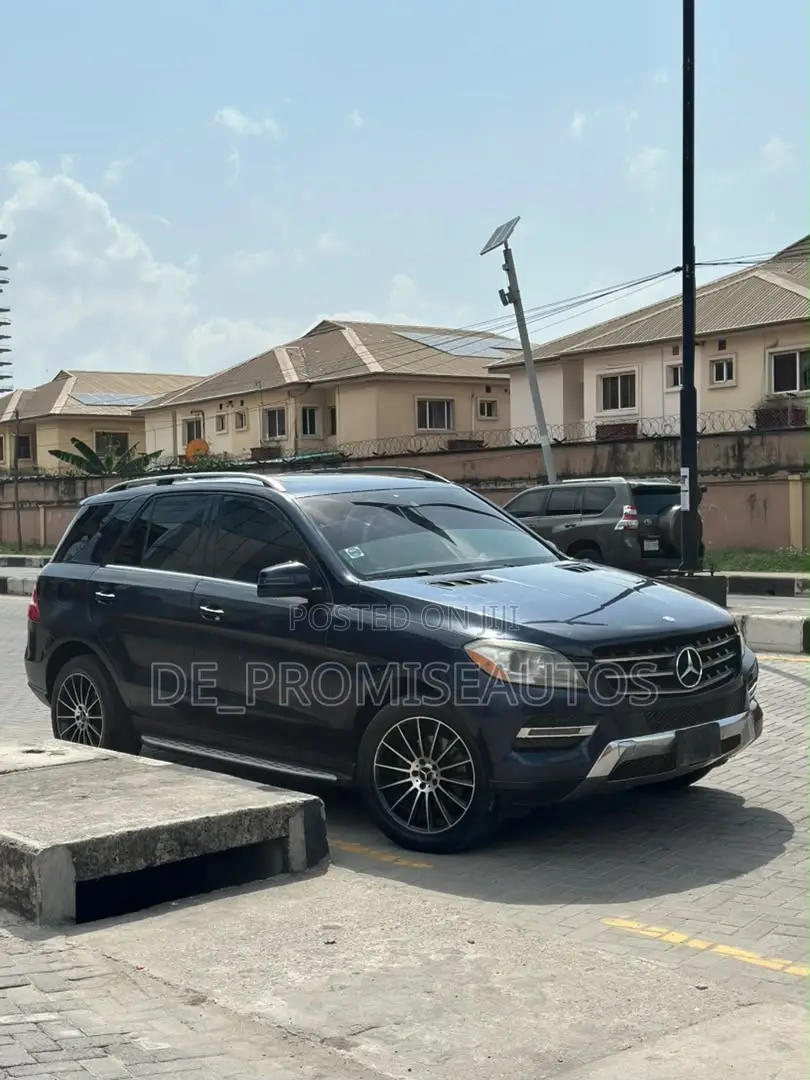 Mercedes-Benz M Class ML 350 4Matic 2013 Blue