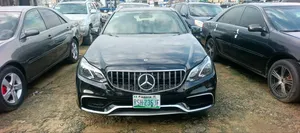 Mercedes-Benz E350 Base 4dr Sedan RWD (3.5L 6cyl 7A) 2011 Black
