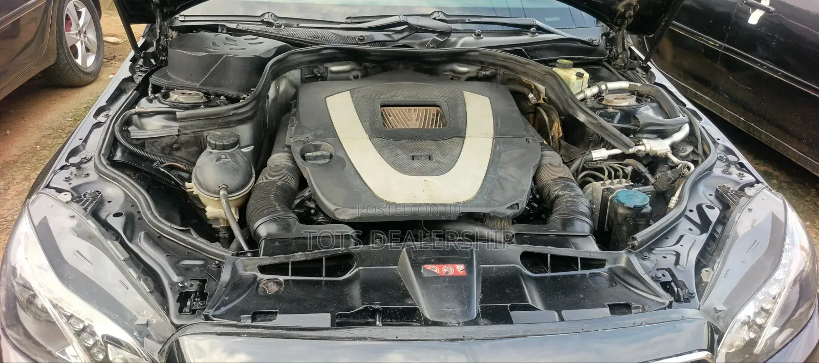 Mercedes-Benz E350 Base 4dr Sedan RWD (3.5L 6cyl 7A) 2011 Black
