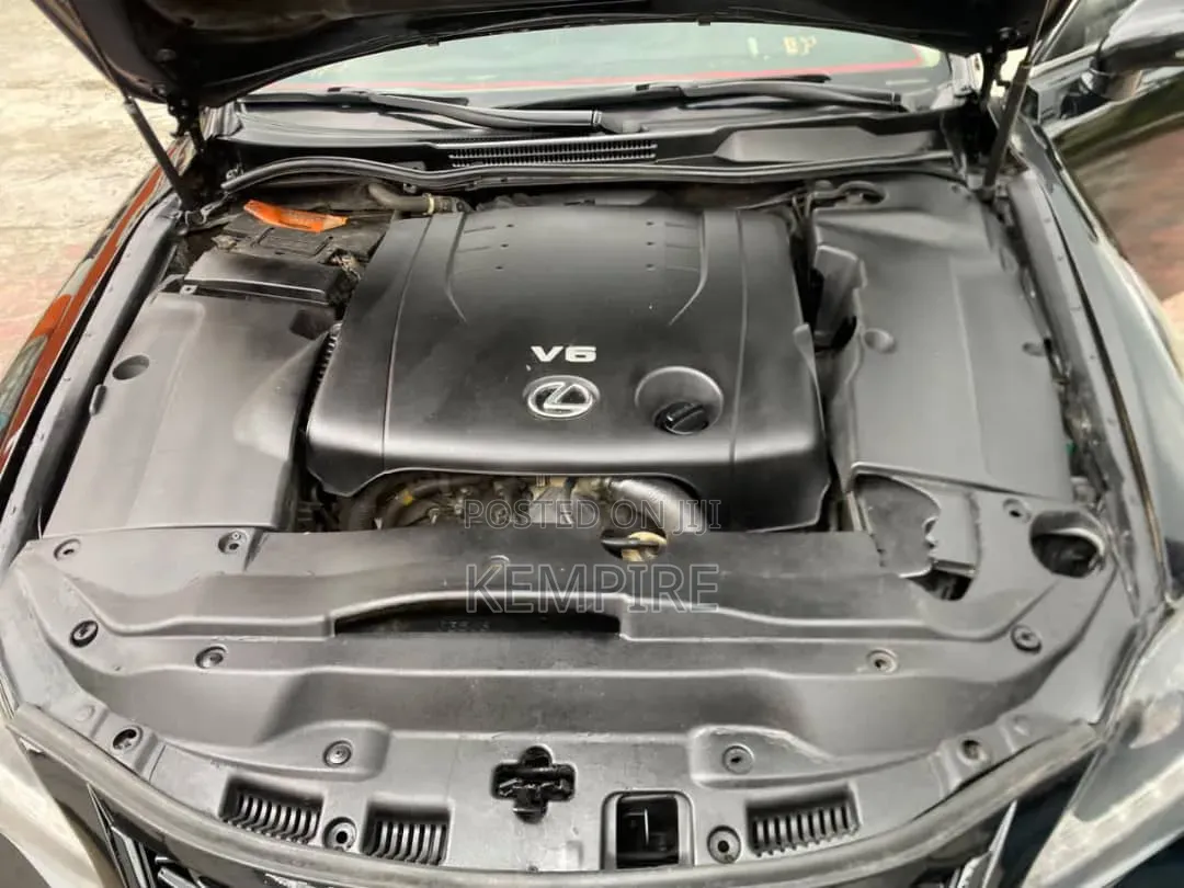 Lexus IS 2012 Black