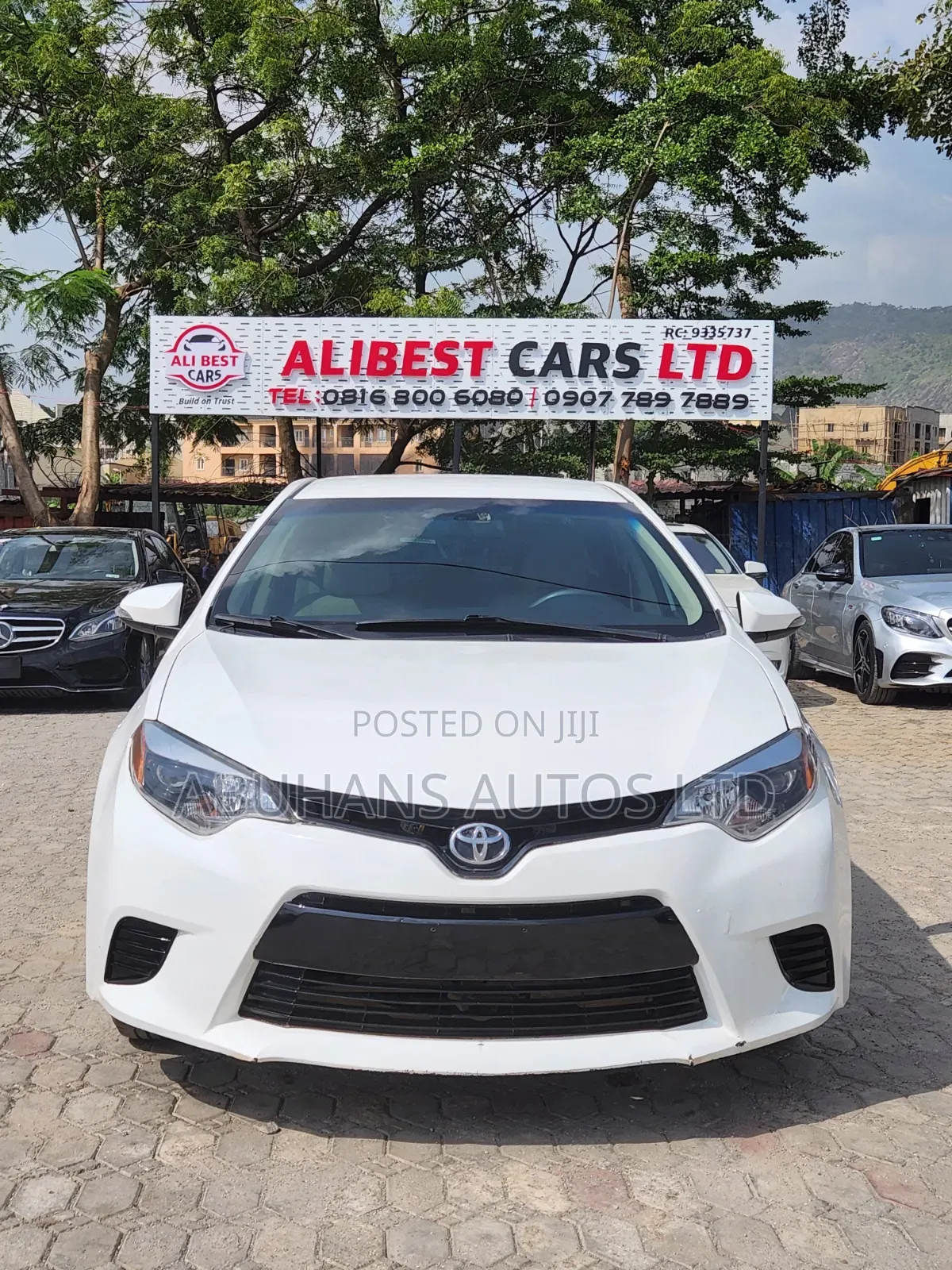Toyota Corolla LE 4dr Sedan (1.8L 4cyl CVT) 2016 White