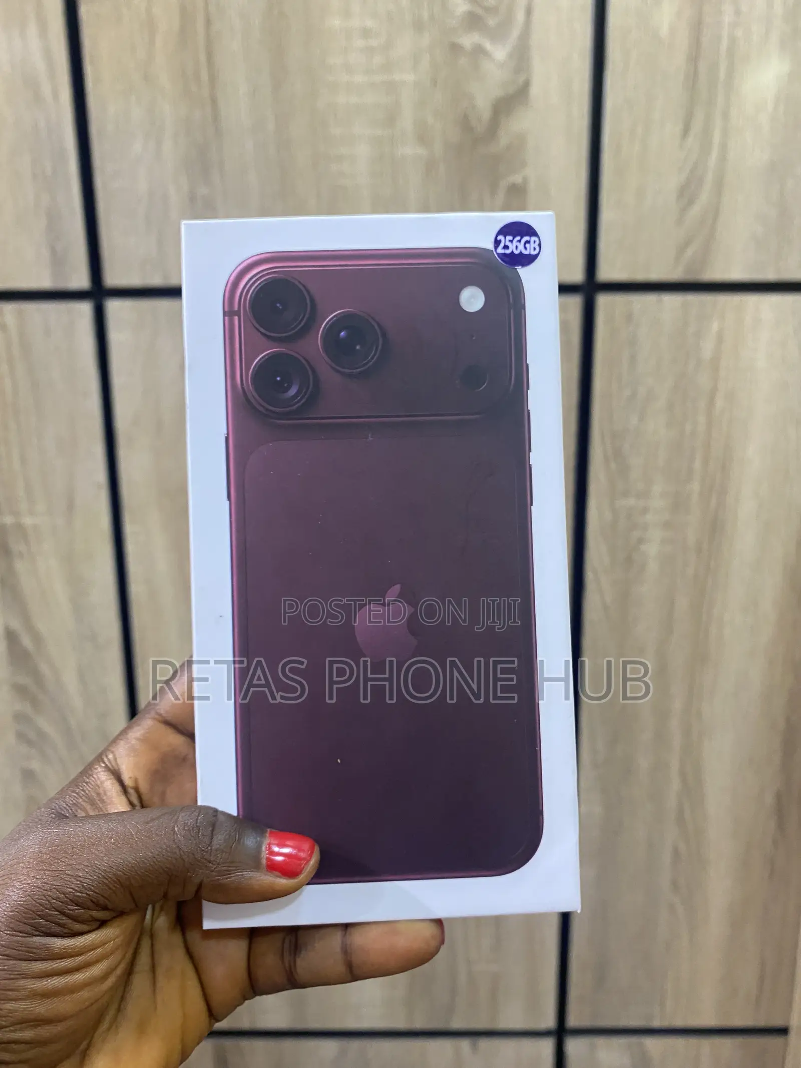New Apple iPhone XR 128 GB Red