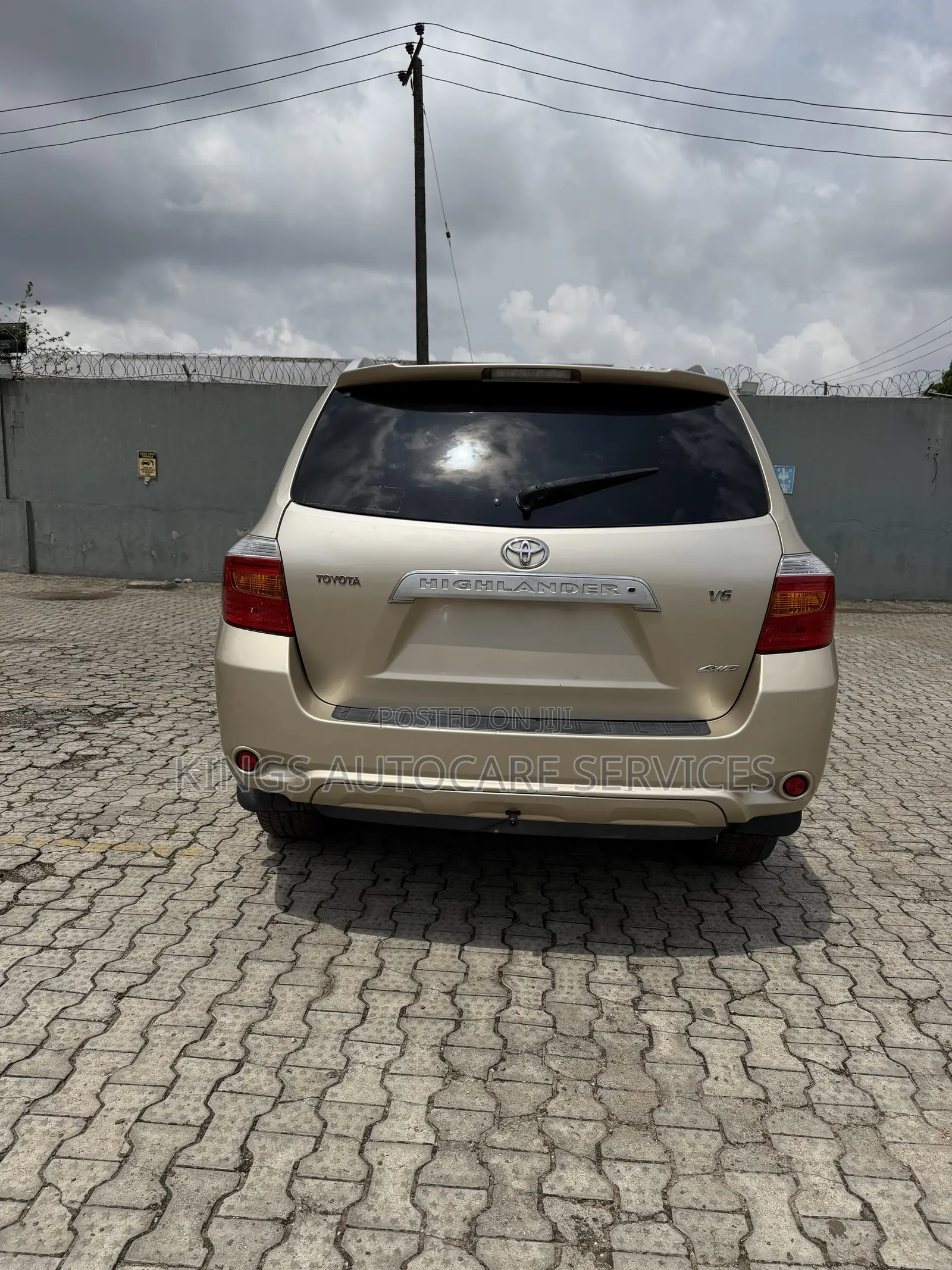 Toyota Highlander Limited 4x4 2008 Gold