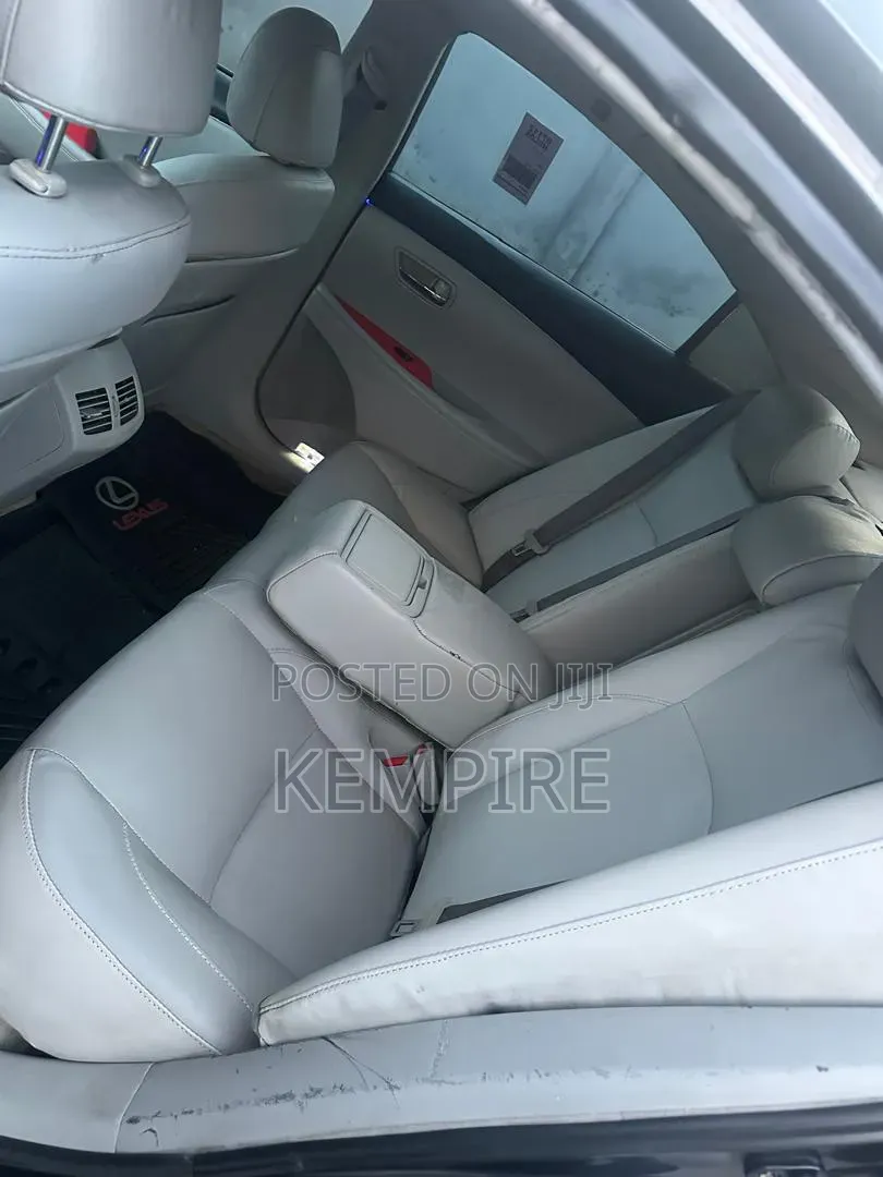 Lexus ES 2014 Black