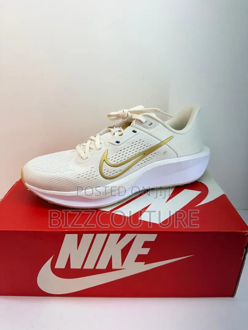 Original Nike Quest 6 Sneakers 100% AUTHENTIC GUARANTEED