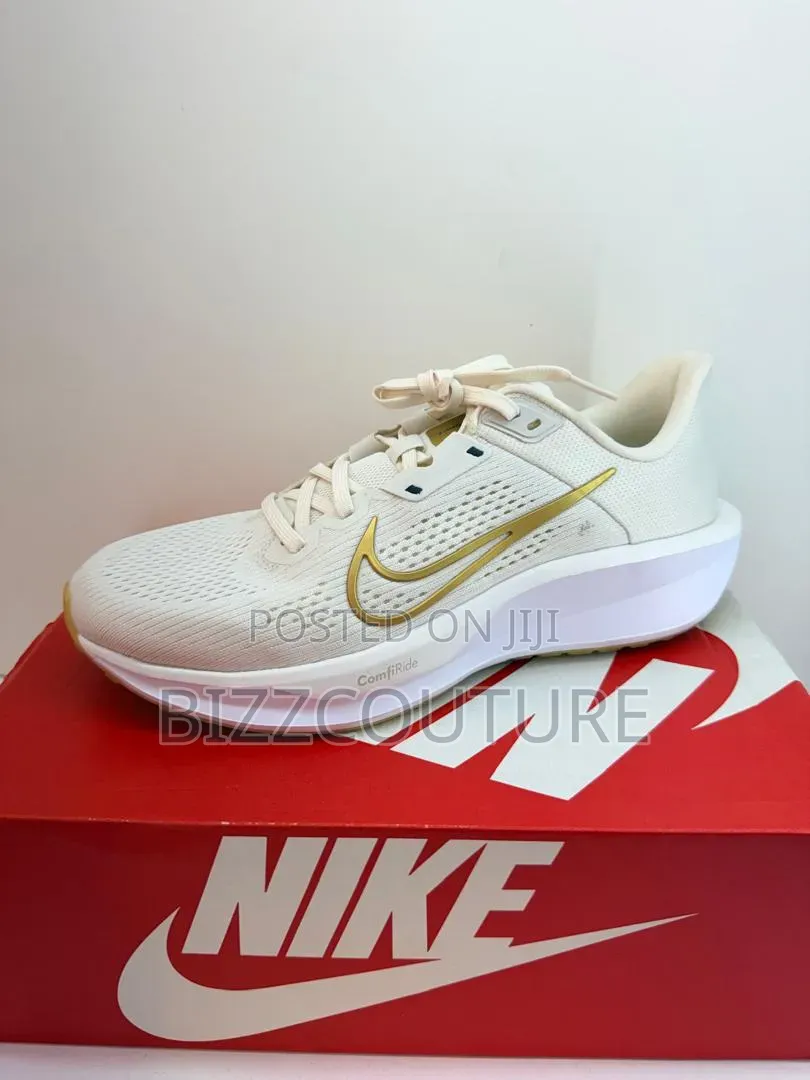 Original Nike Quest 6 Sneakers 100% AUTHENTIC GUARANTEED