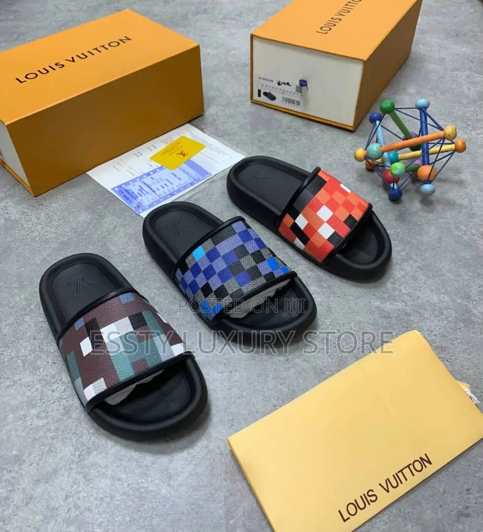 High Quality Louis Vuitton Monogram Slide