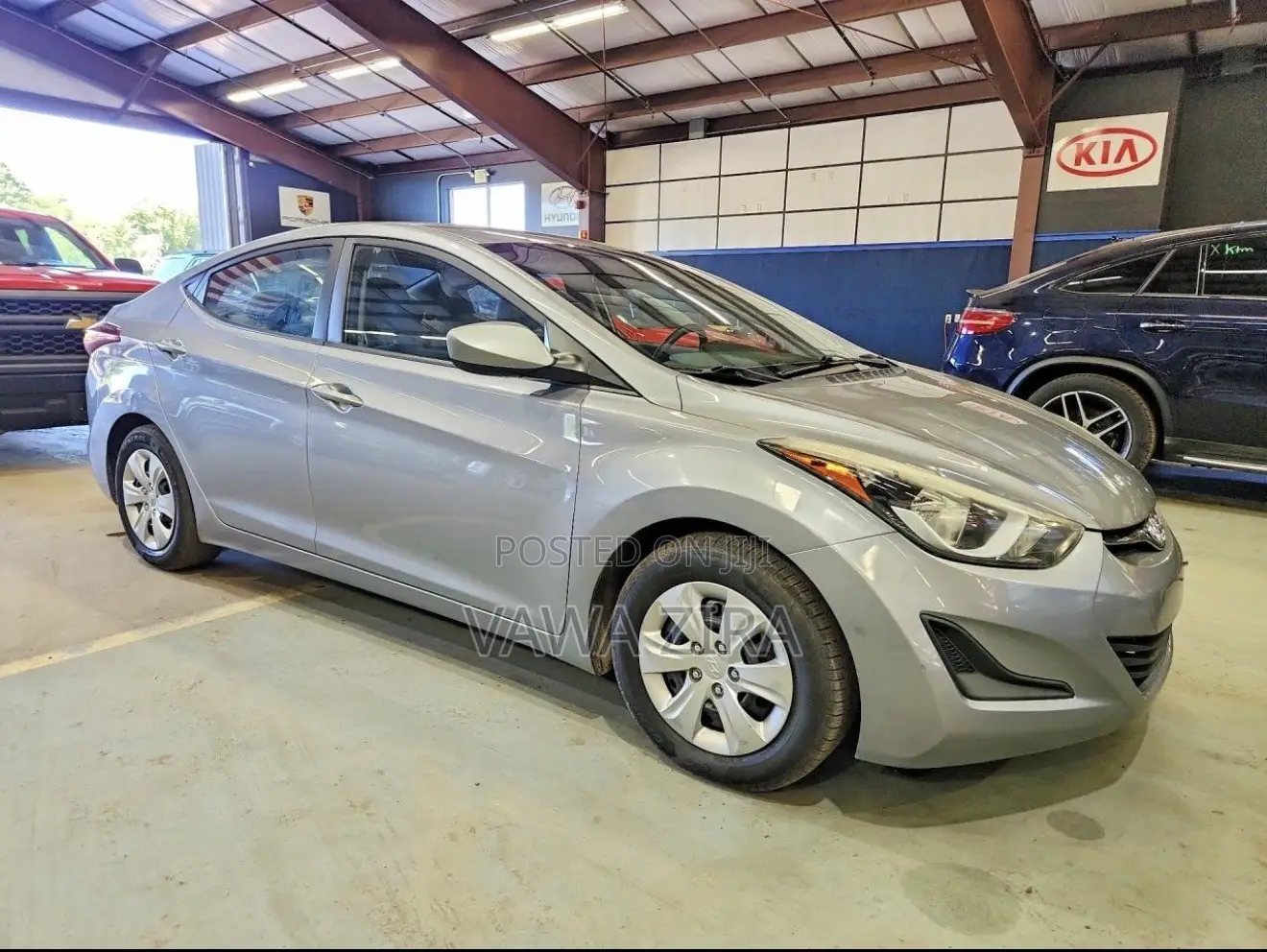 Hyundai Elantra Sport Sedan FWD (2.0L 4cyl 6A) 2016 Gray