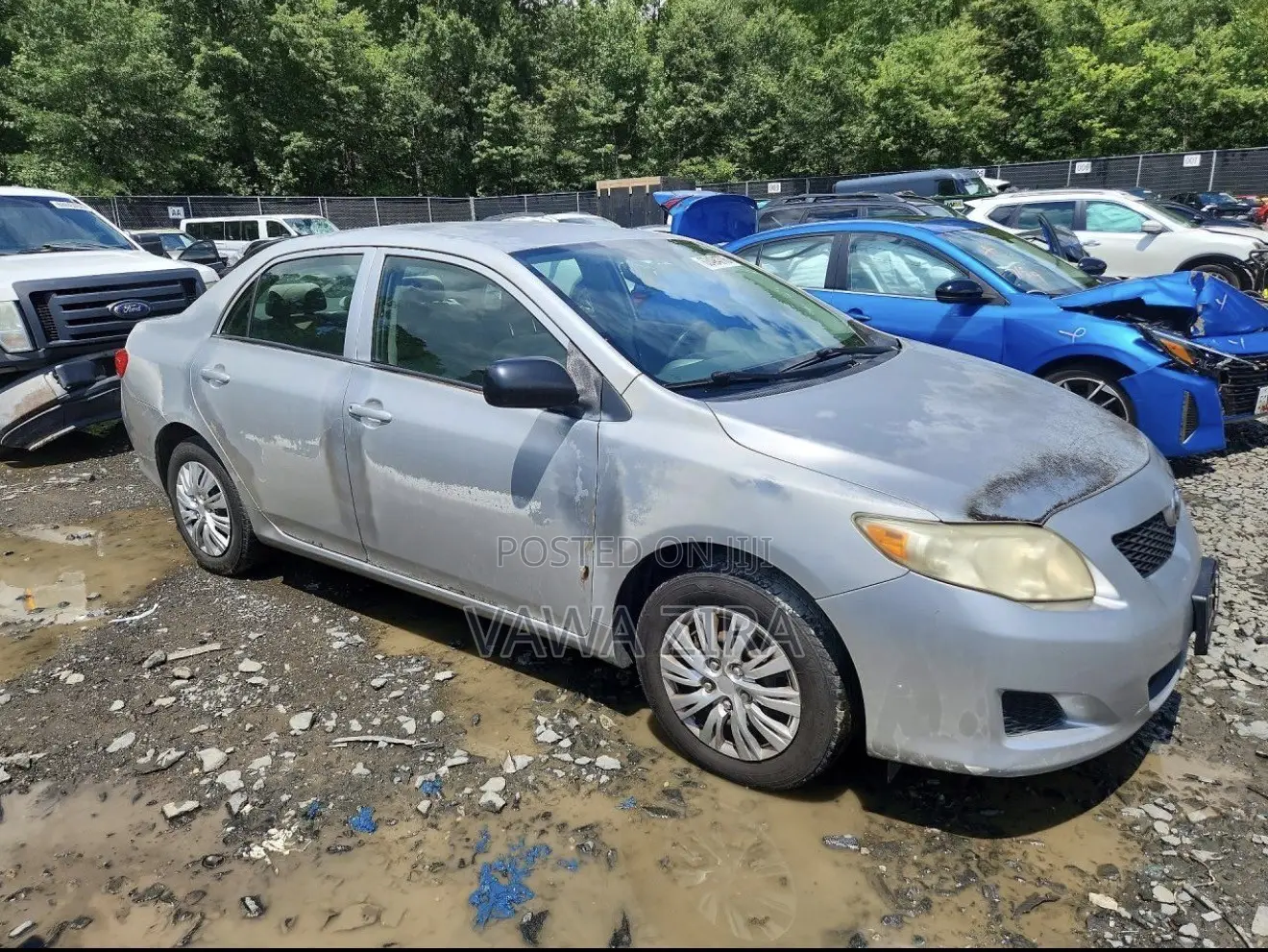 Toyota Corolla LE 4dr Sedan (1.8L 4cyl 4A) 2010 Silver