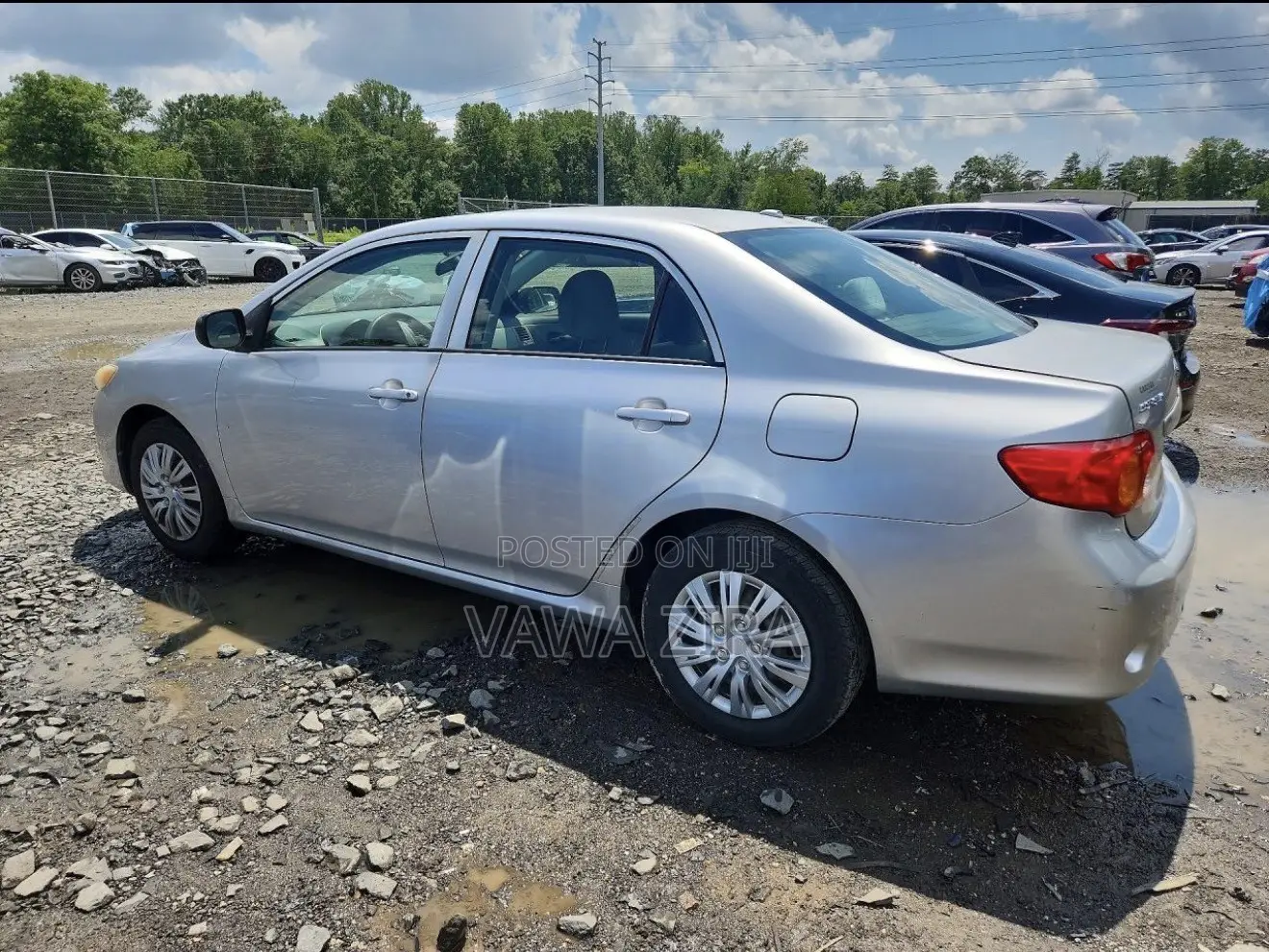 Toyota Corolla LE 4dr Sedan (1.8L 4cyl 4A) 2010 Silver