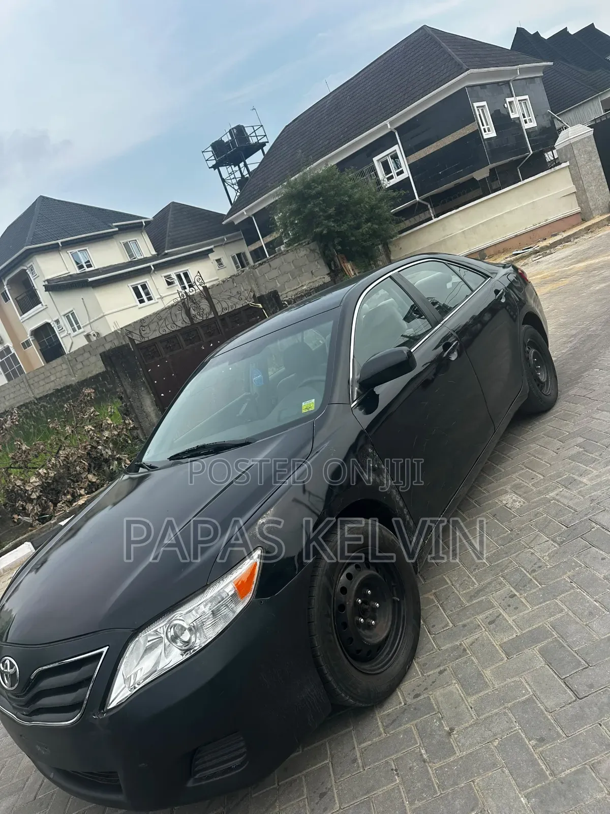 Toyota Camry LE 4dr Sedan (2.5L 4cyl 6A) 2011 Black