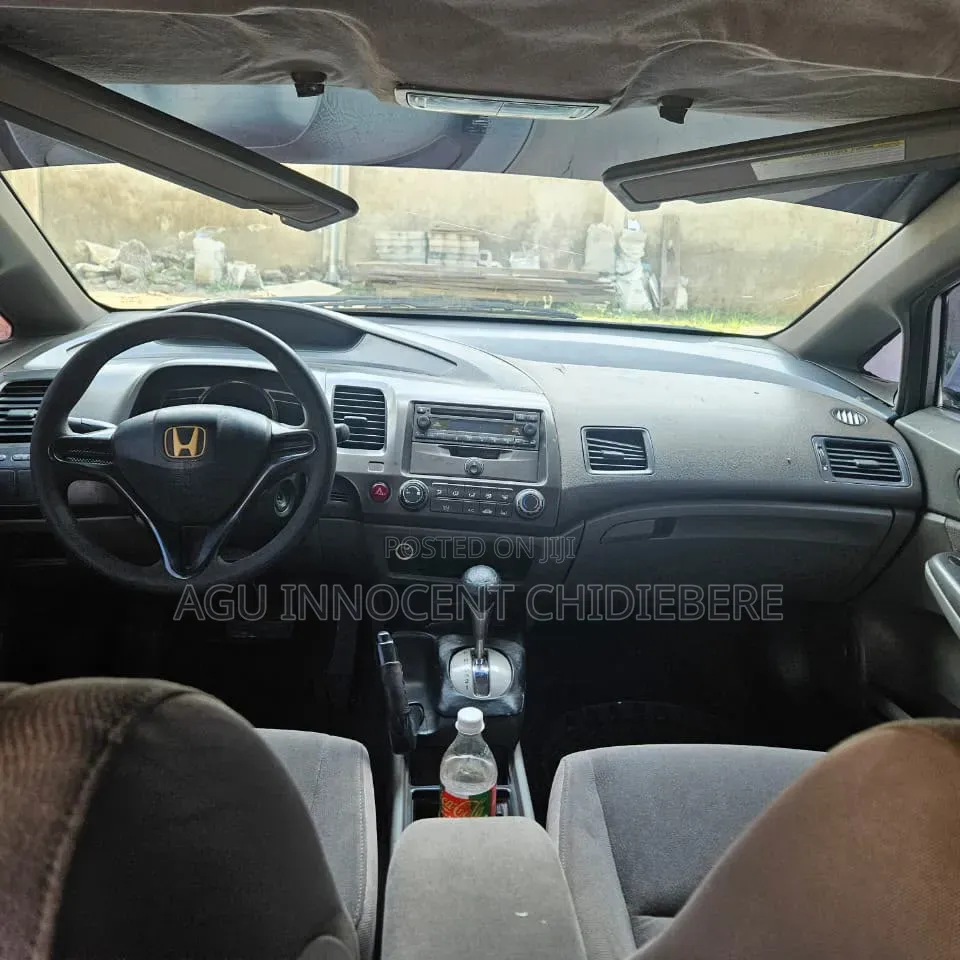Honda Civic 2006 Silver