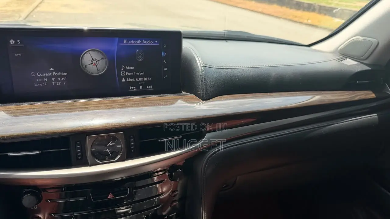 New Lexus LX 570 (5 seats) AWD 2016 Gray