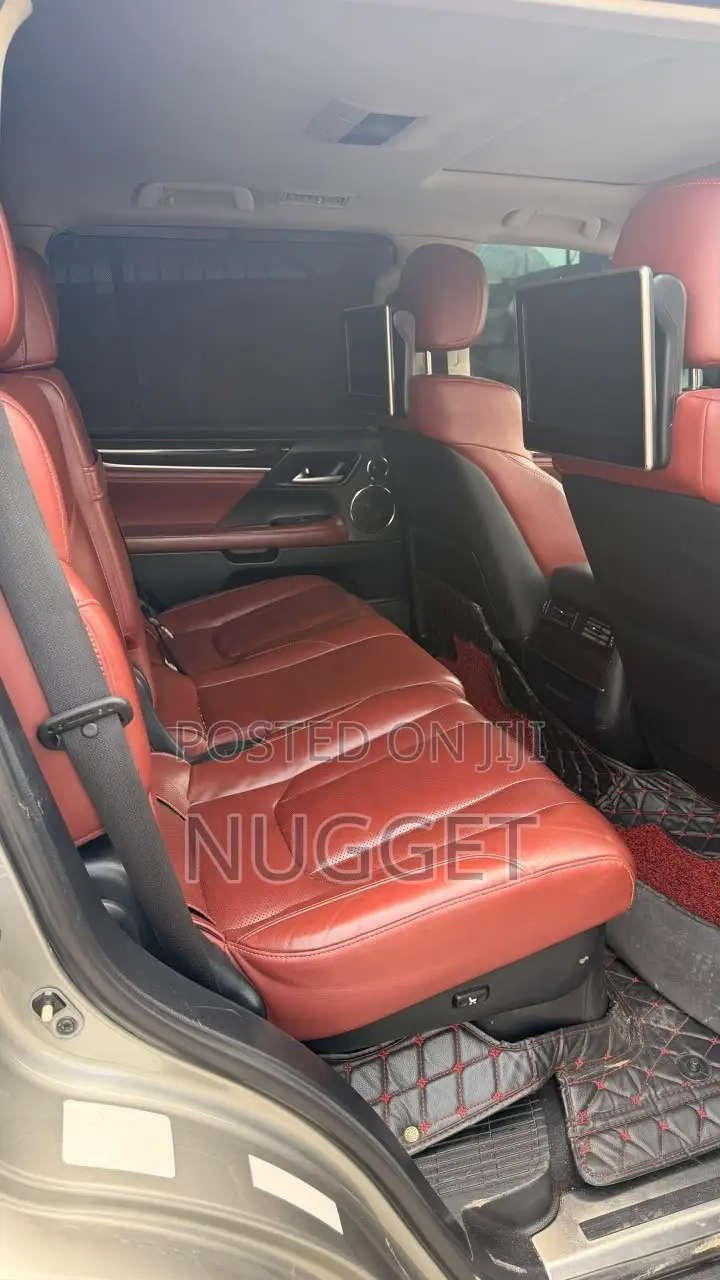 New Lexus LX 570 (5 seats) AWD 2016 Gray