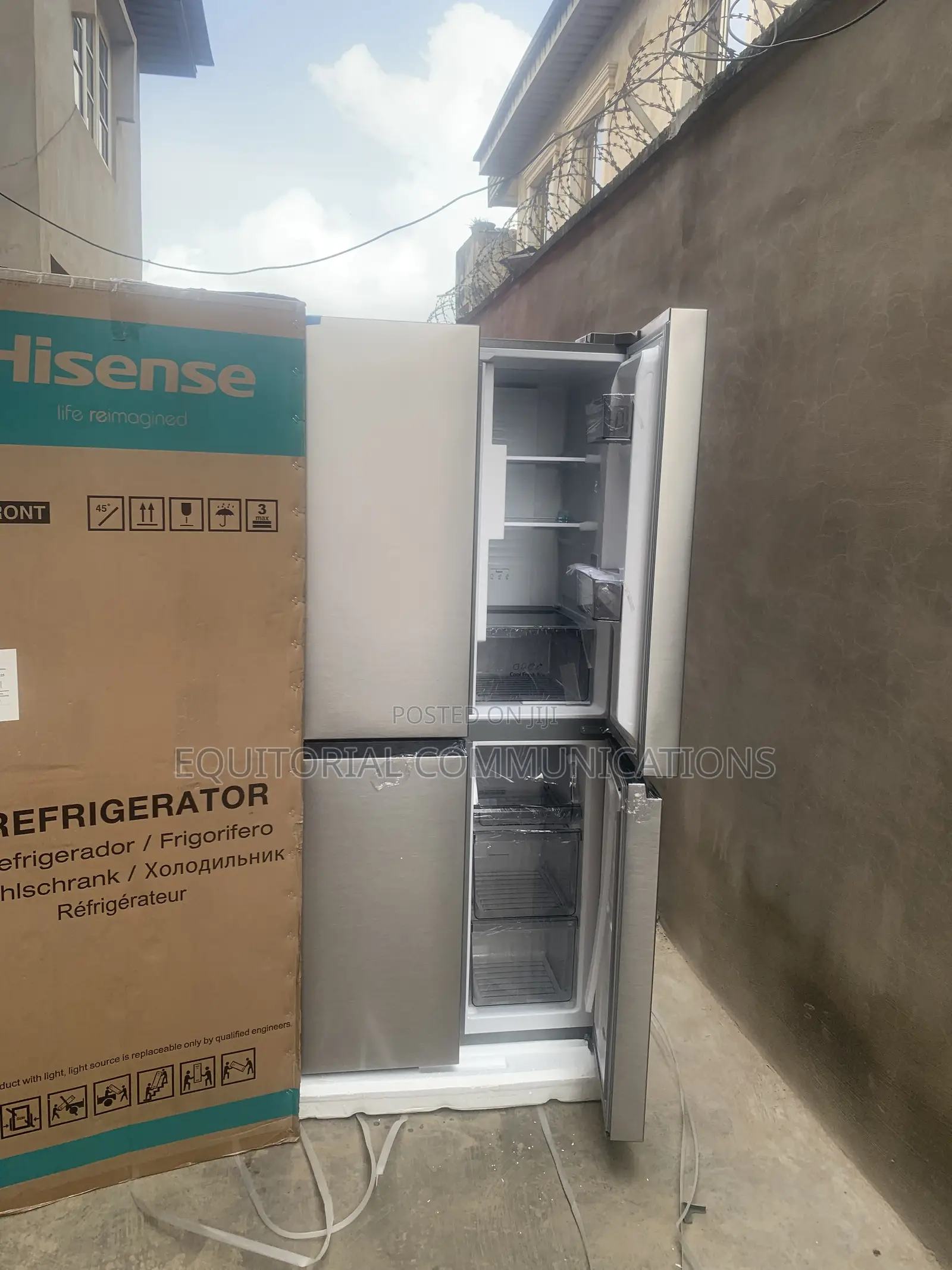 Hisense 392L 4-Door Refrigerator RQ-54WC
