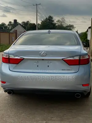 Lexus ES 2015 Blue