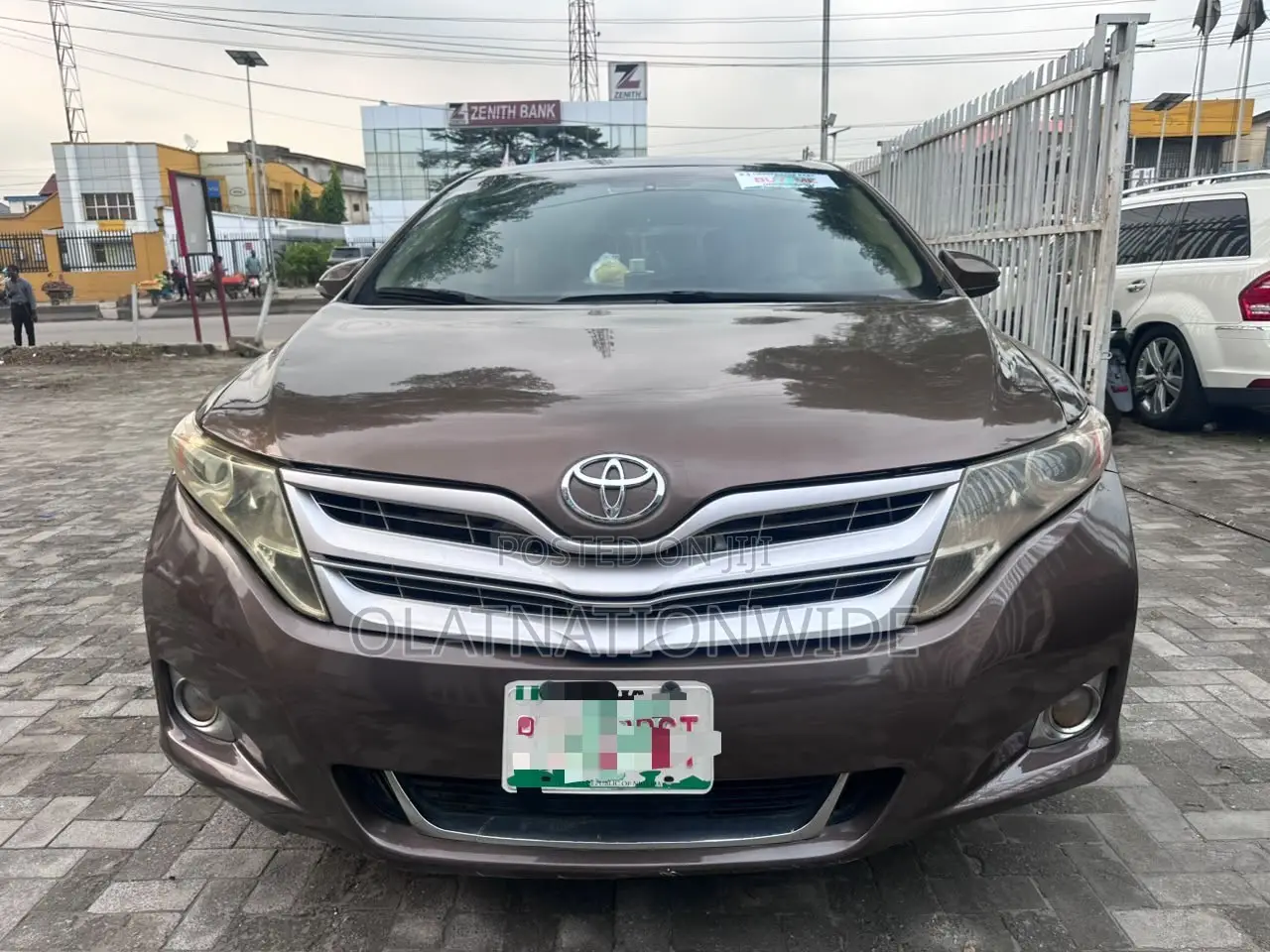 Toyota Venza 2011 Brown