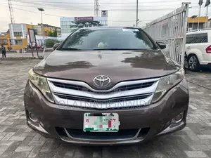 Toyota Venza 2011 Brown