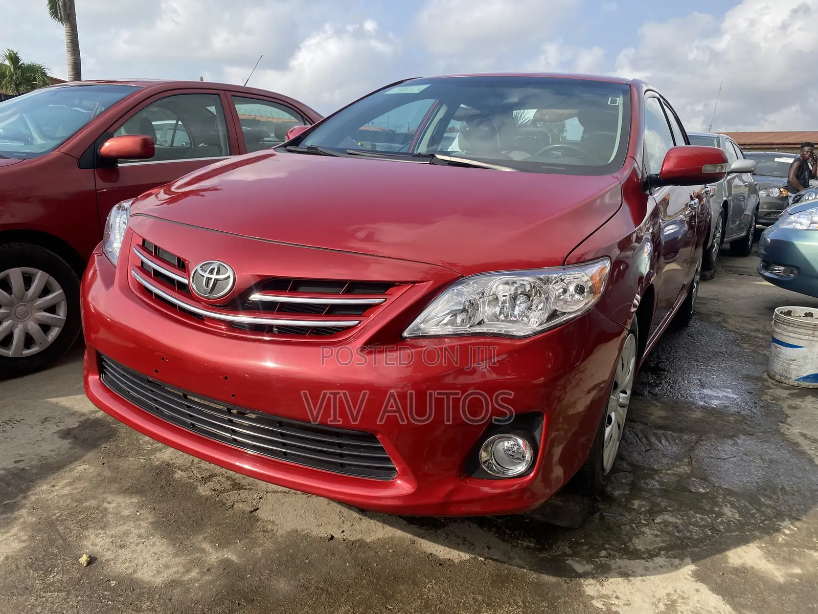 Toyota Corolla LE Special Edition 4dr Sedan (1.8L 4cyl 4A) 2013 Red