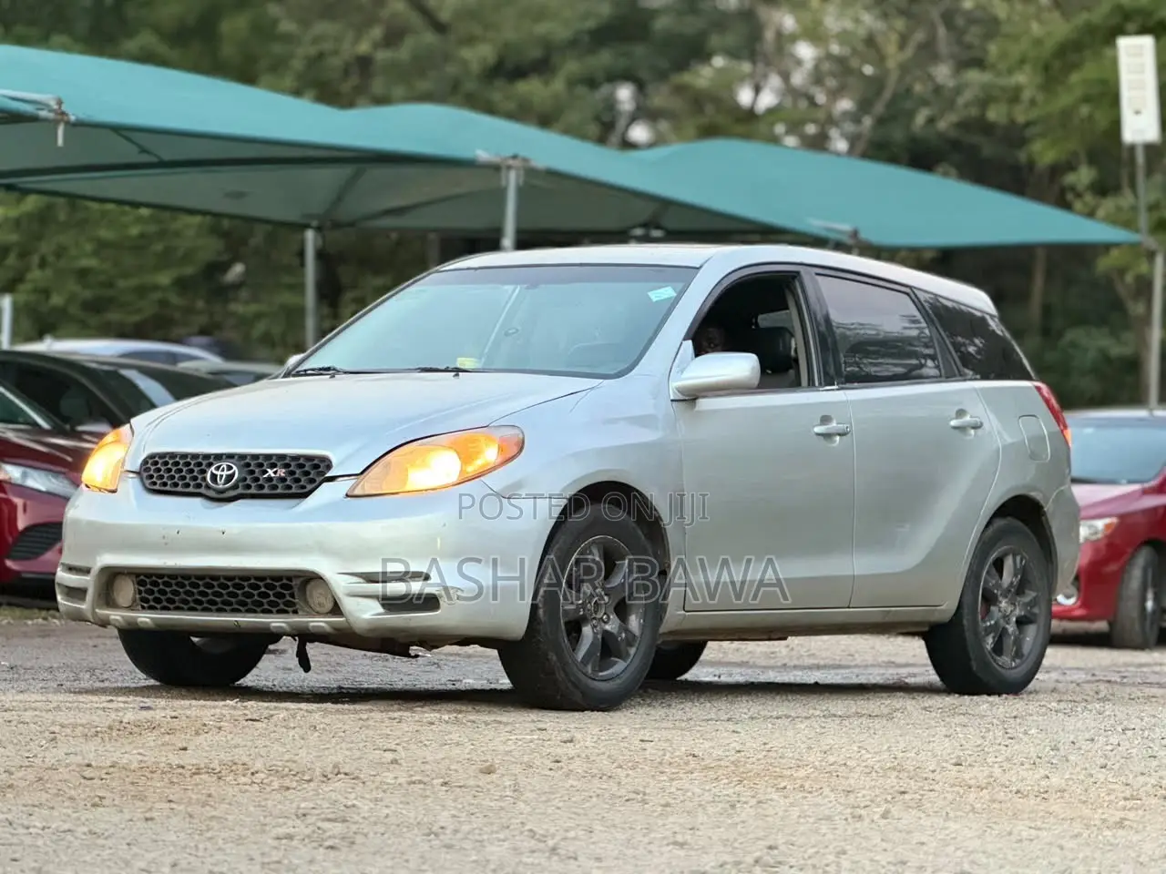 Toyota Matrix Standard FWD (1.8L 4cyl 5M) 2004 Silver