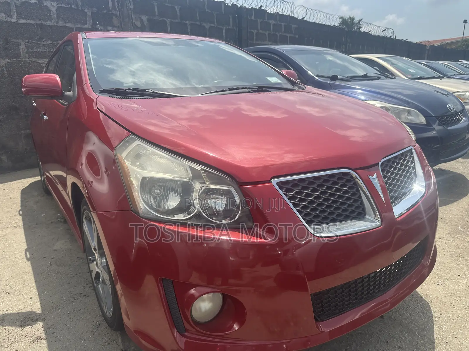 Pontiac Vibe 2010 Red