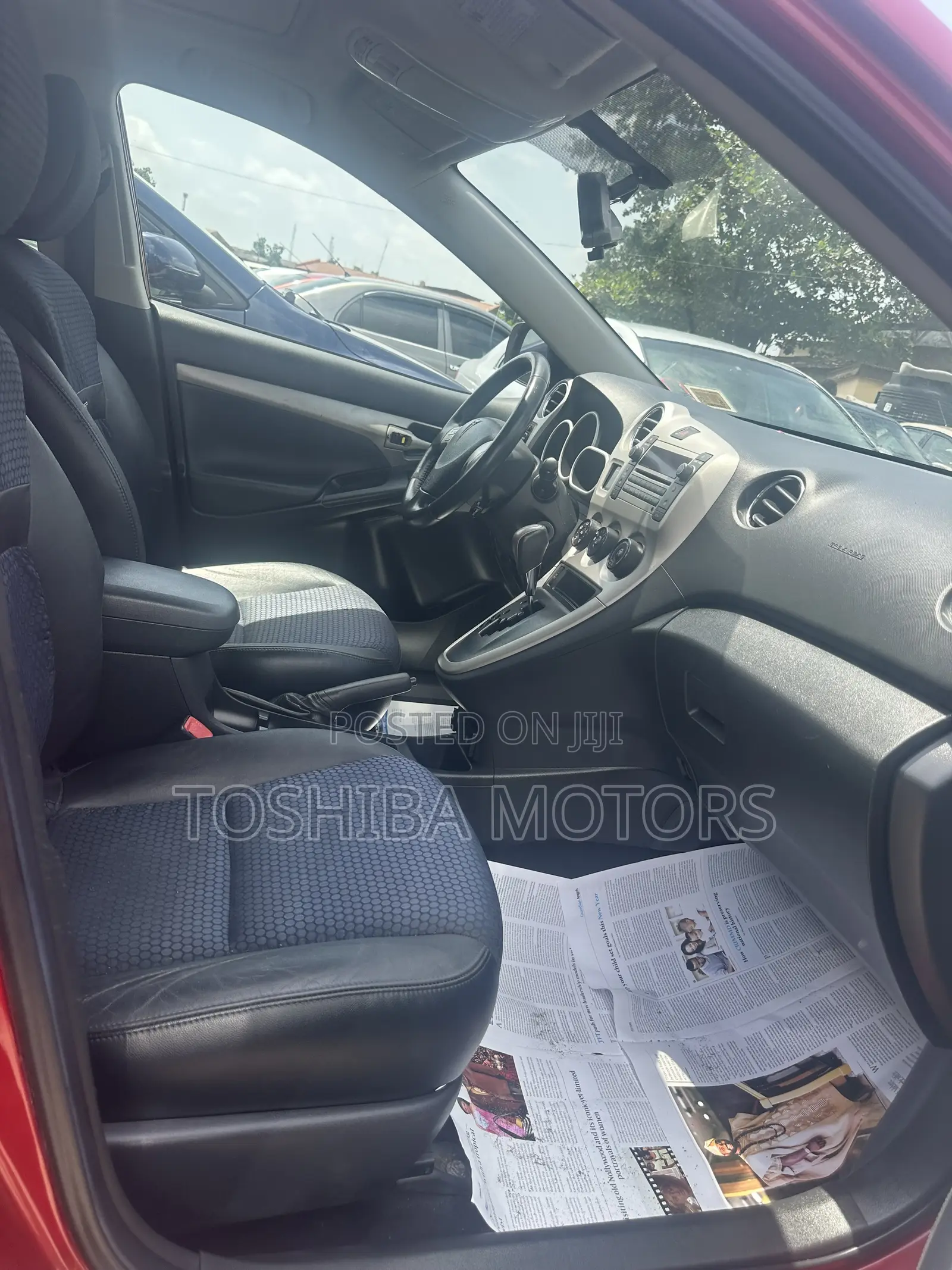 Pontiac Vibe 2010 Red