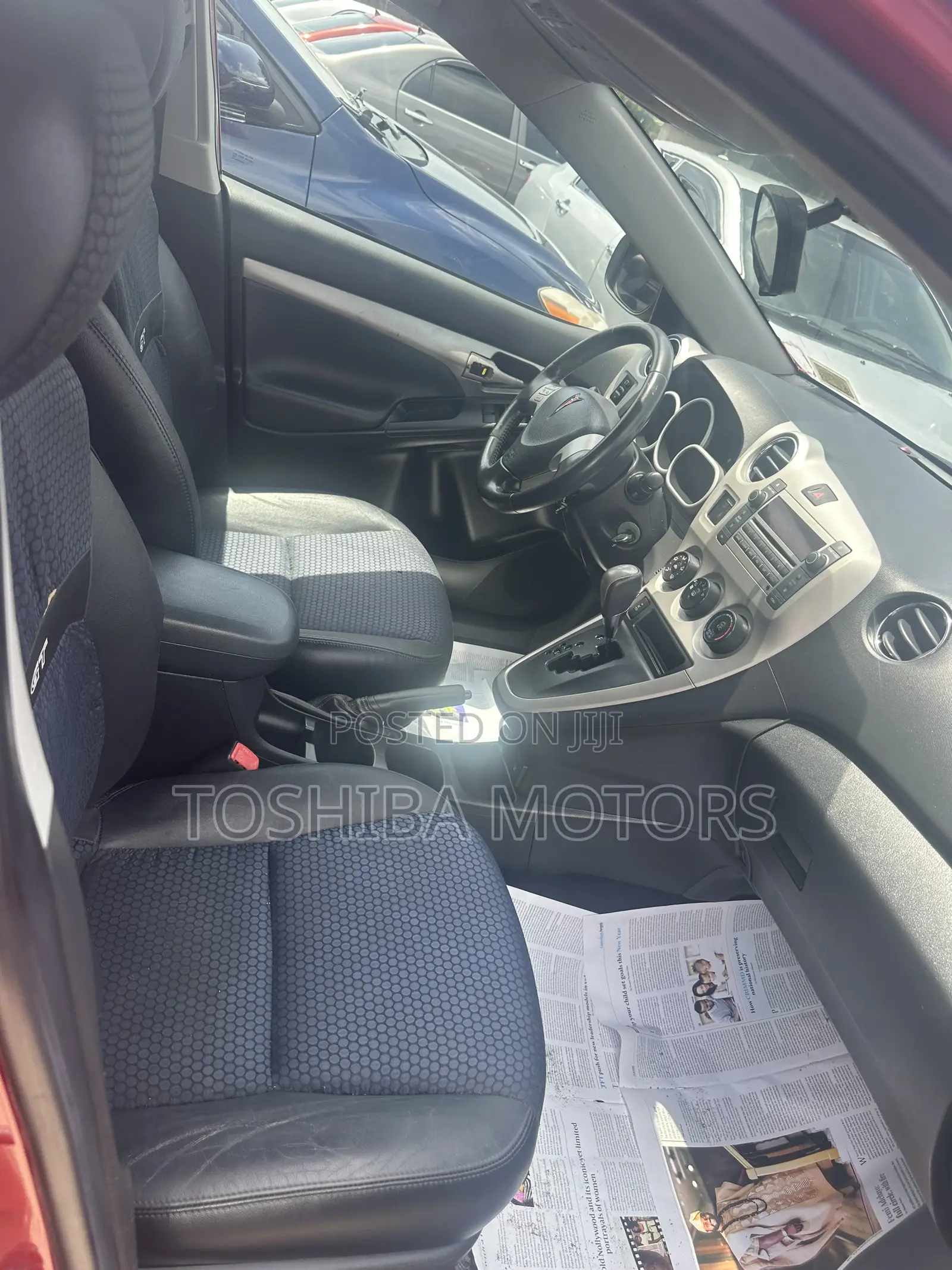 Pontiac Vibe 2010 Red
