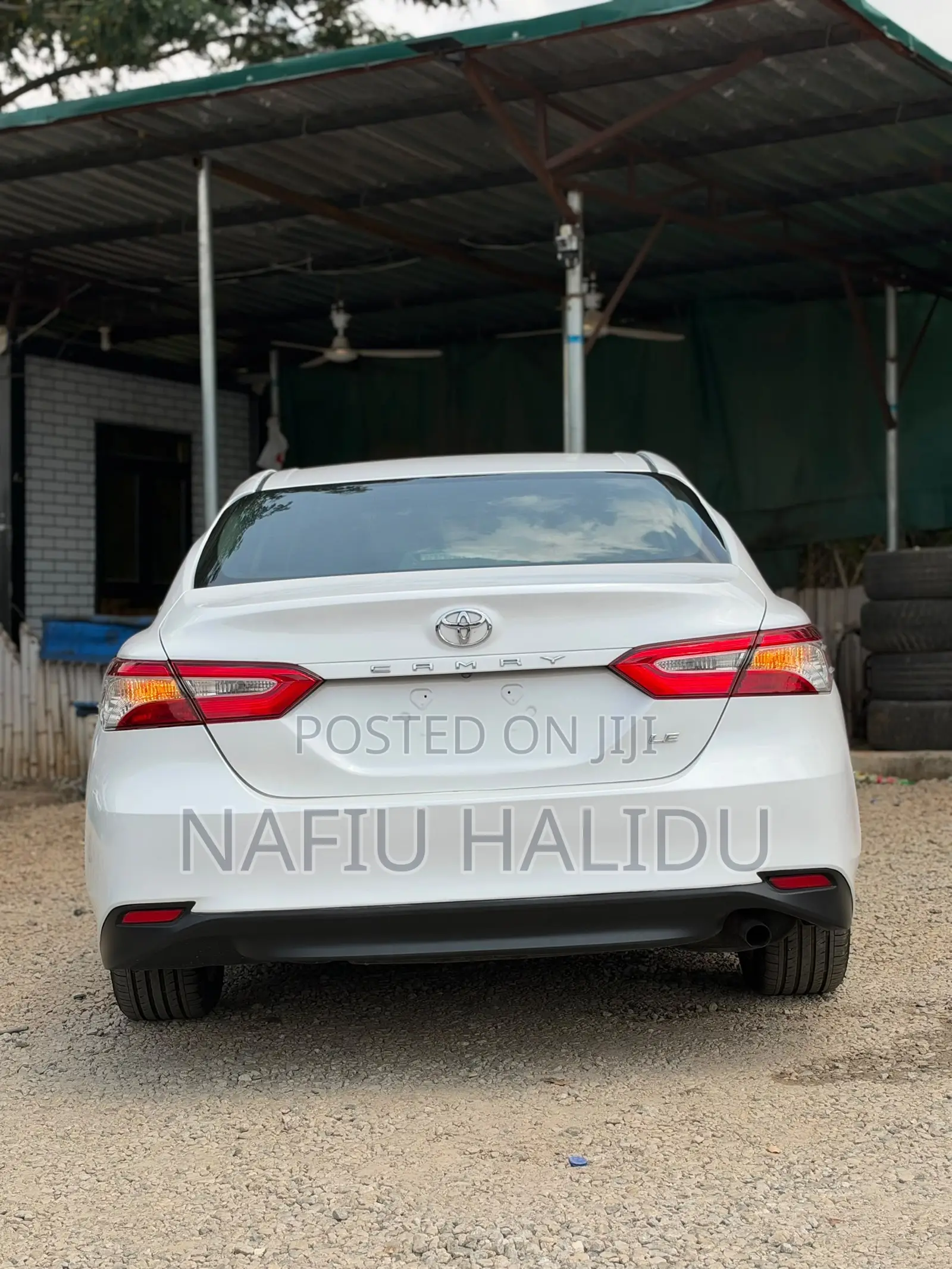 Toyota Camry 2018 White