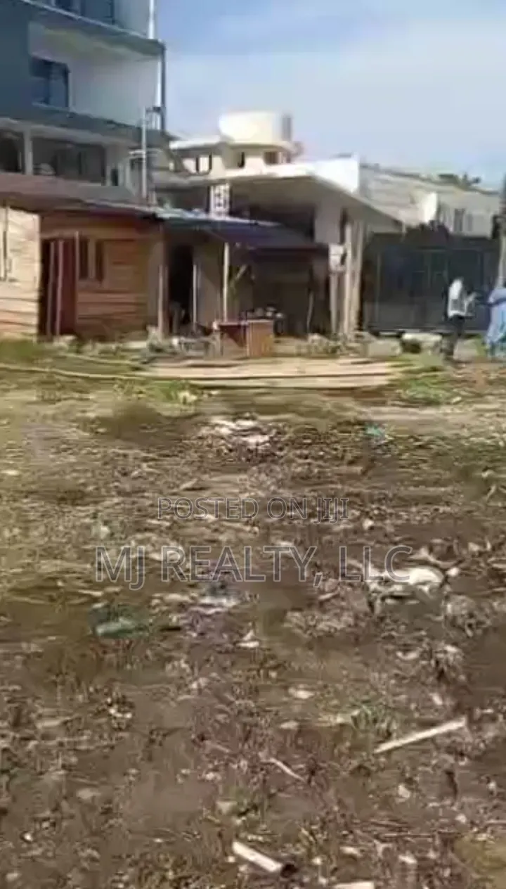 Banana Island, Ikoyi: 1,300 SQM Land for Sale