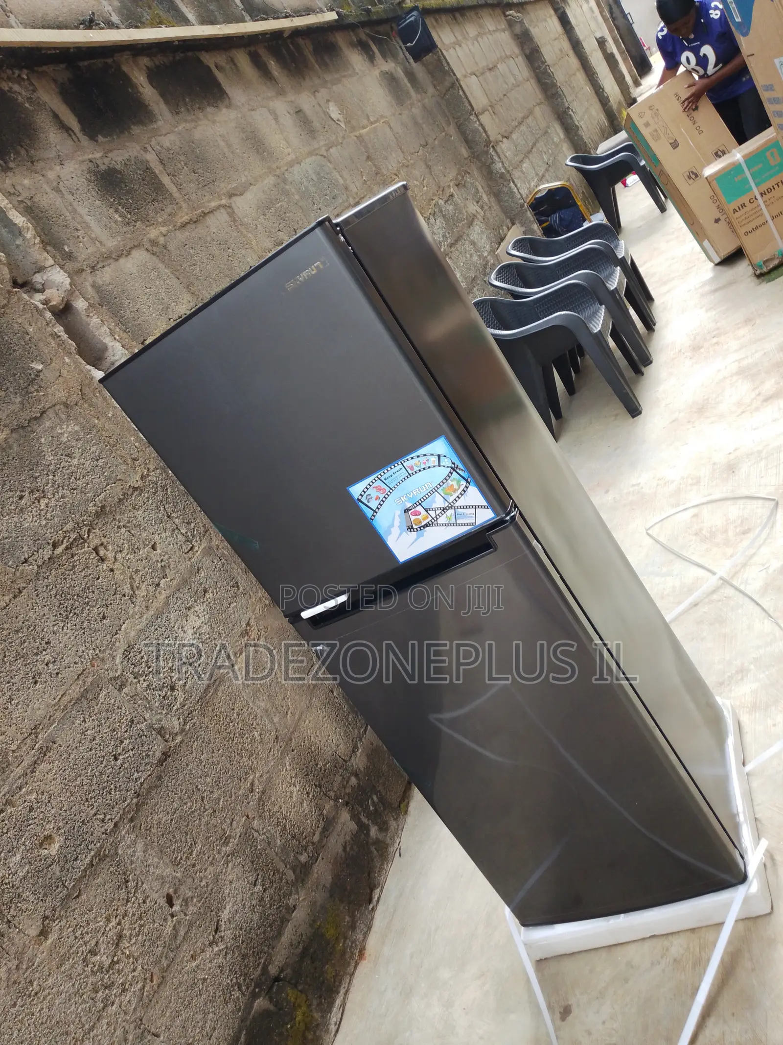 Skyrun BCD-145A Space Saving Double Door Fridge for Apartments