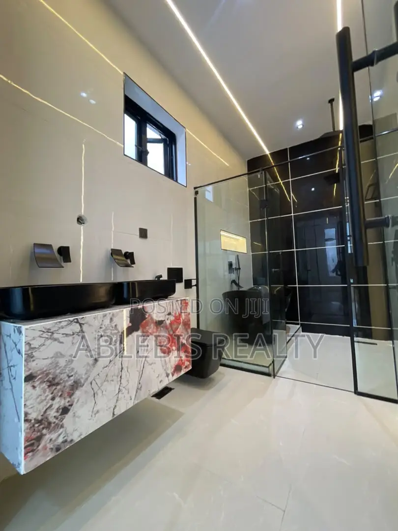 4bdrm Duplex in Orchid, Lekki Phase 2 for sale