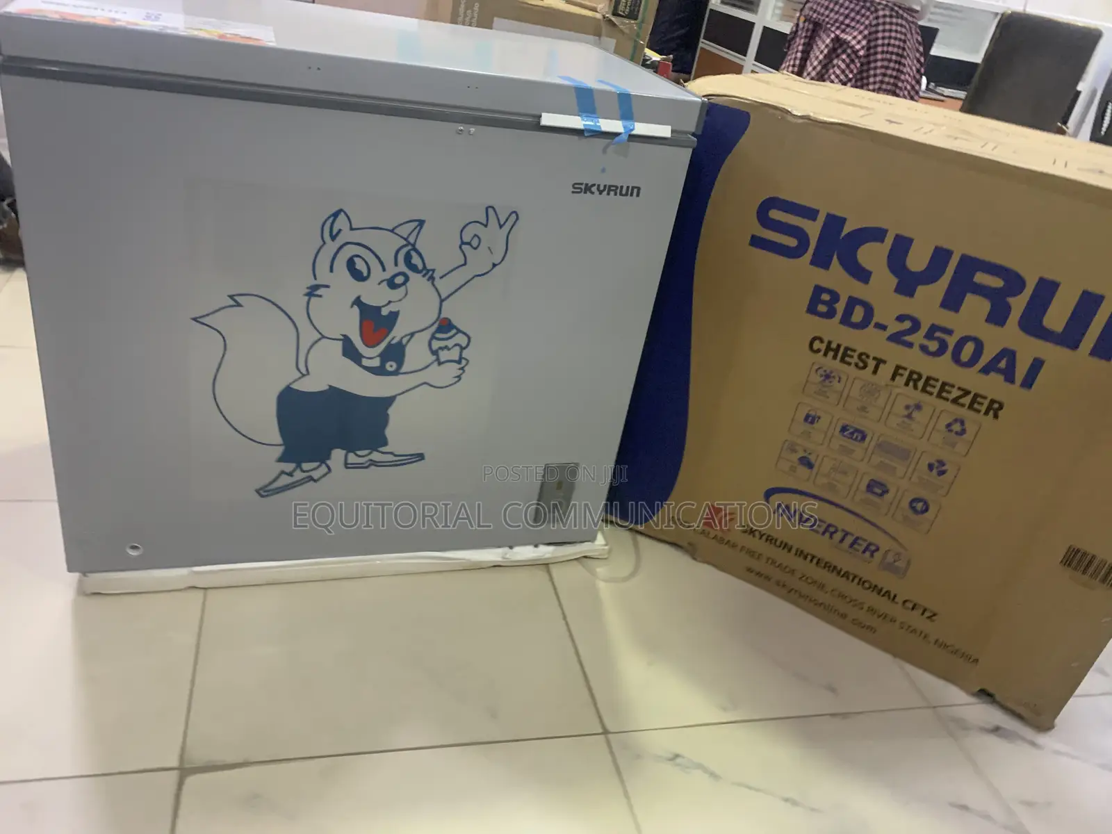 SKYRUN 200L Inverter Chest Freezer for Daily Food Preservation