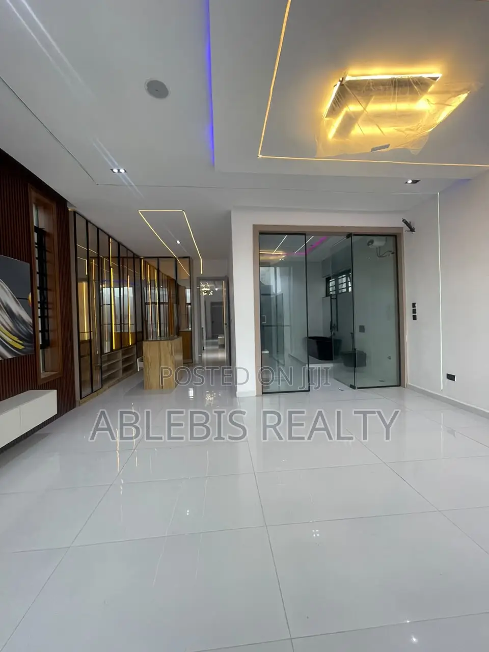 5bdrm Duplex in Orchid, Lekki Phase 2 for sale
