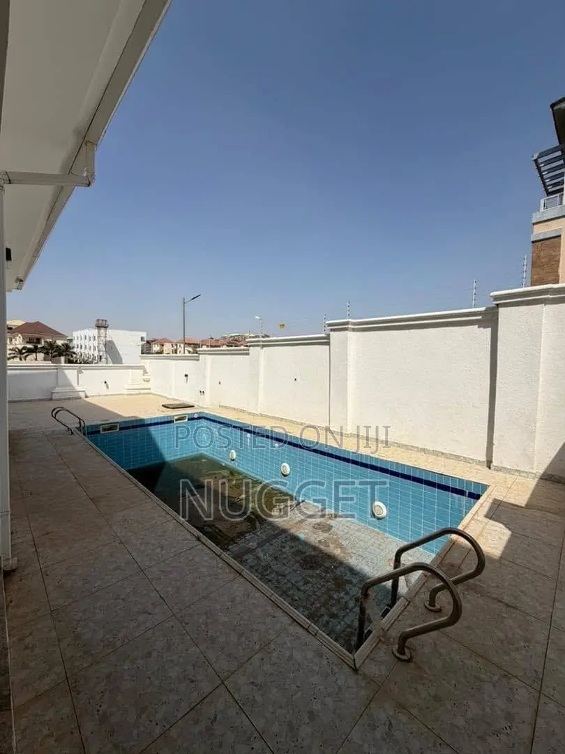 7bdrm House in Nugget, Guzape District for sale