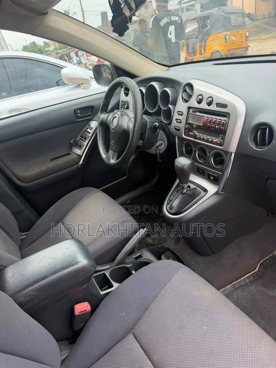 Pontiac Vibe 1.8 AWD 2005 Burgundy